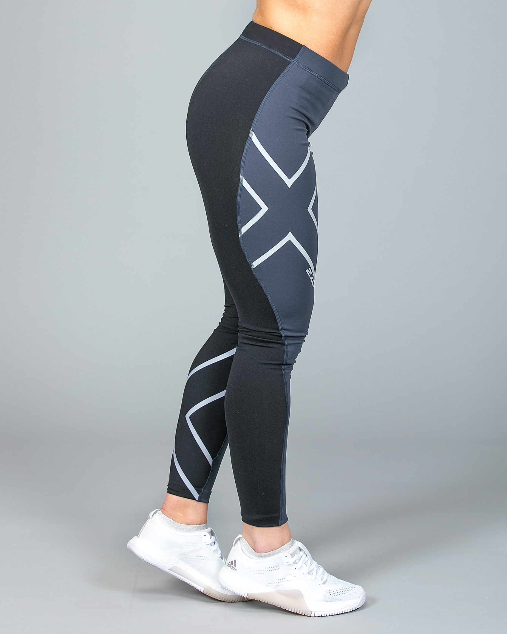 At hoppe øge patois 2XU Wind Defence Thermal Compression Tights Dame Steel Black - Tights.no