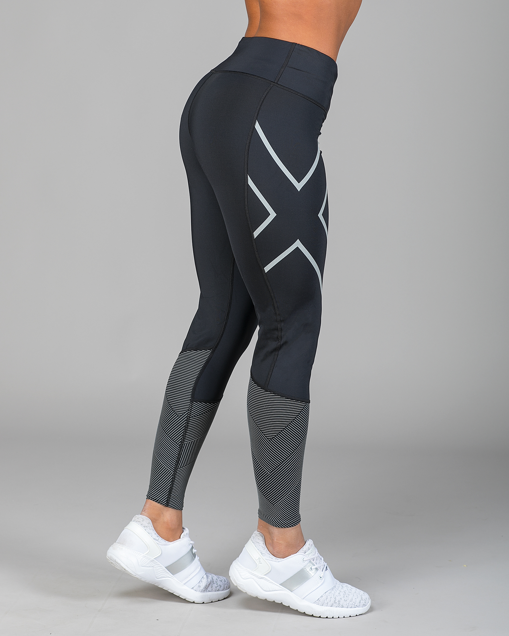 Ride Feed på nederlag 2XU Mid-Rise Reflect Compression Tights - Black/Silver Reflective - Tights .no