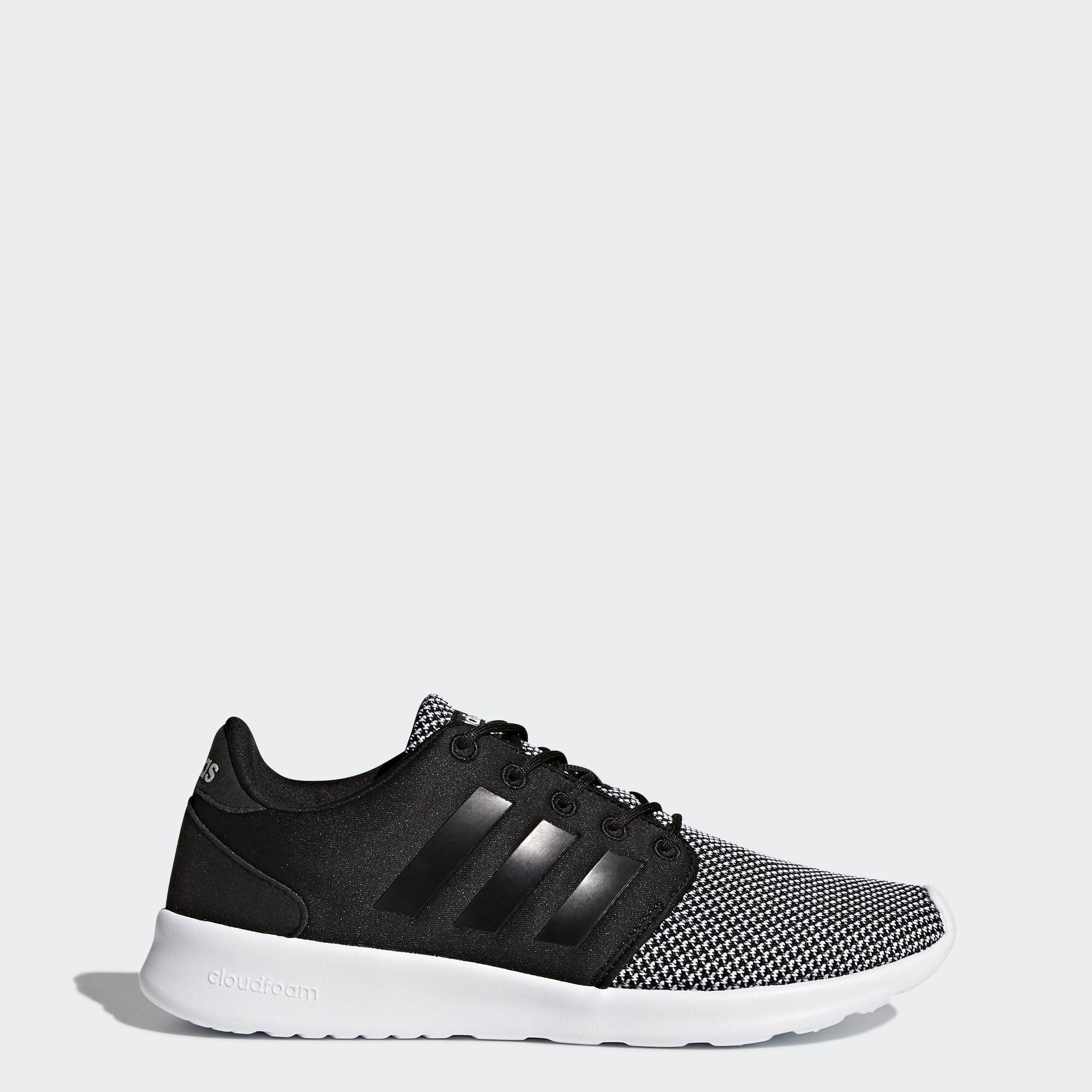 adidas cloudfoam qt racer hvit