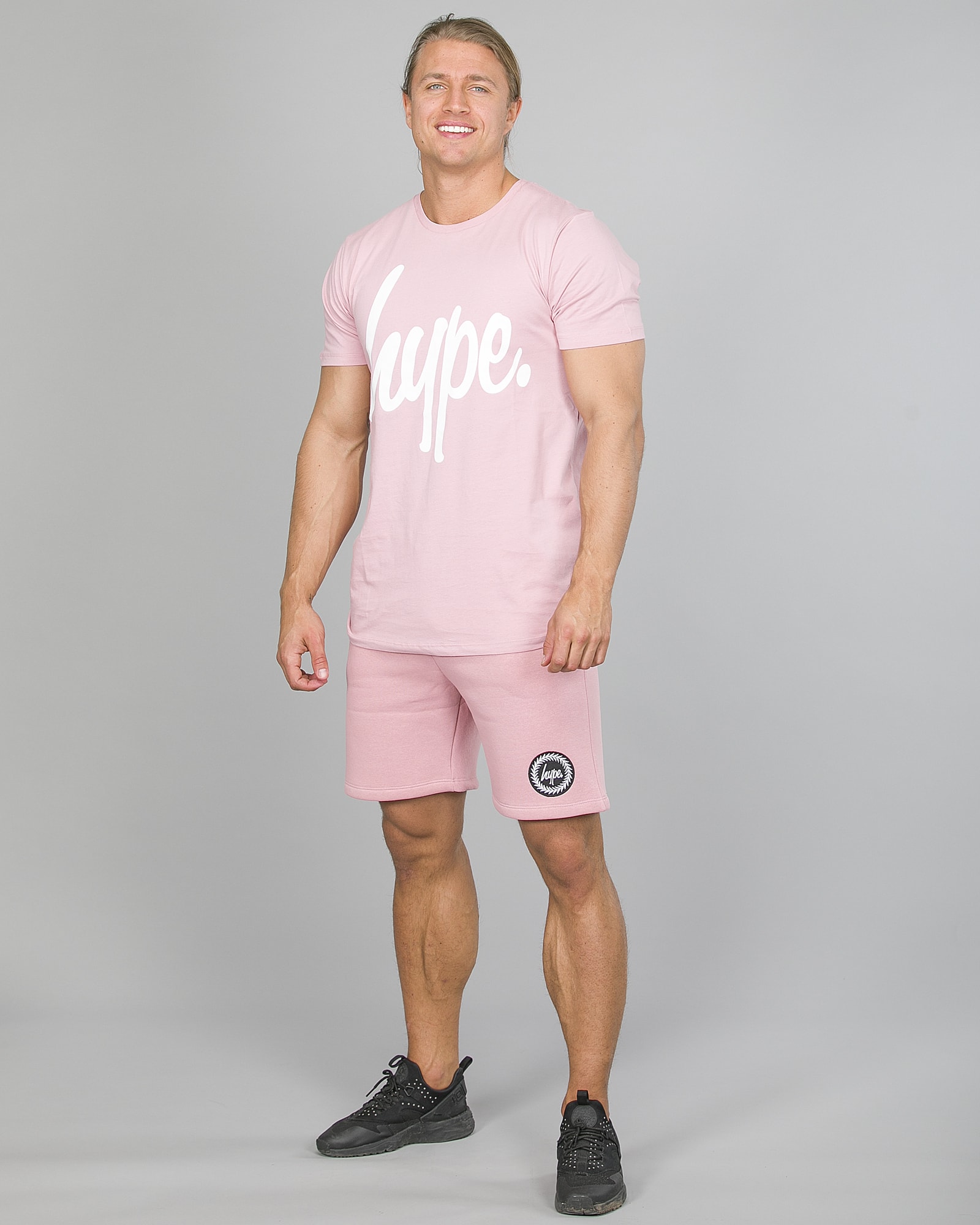 Hype Script T-Shirt Men ss18004 Pink and Crest Shorts ss18330 Pink b