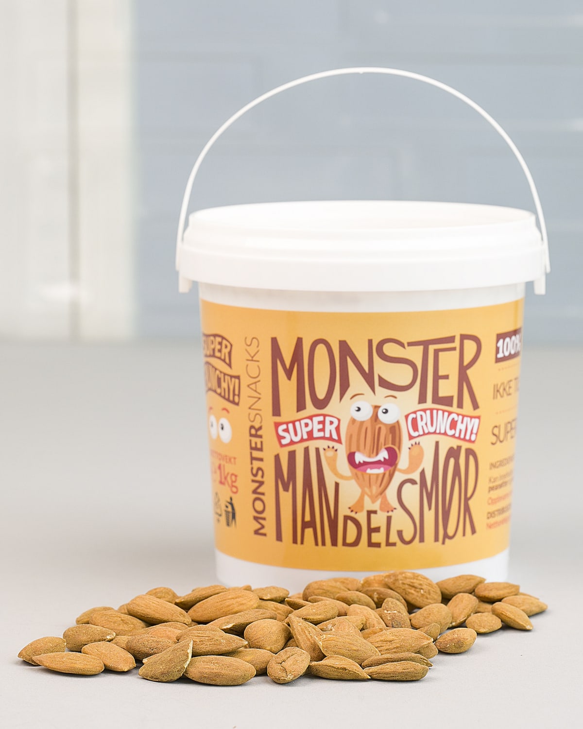 Monster Supersnacks Premium Crunchy Mandelsmør 1kg - olje til