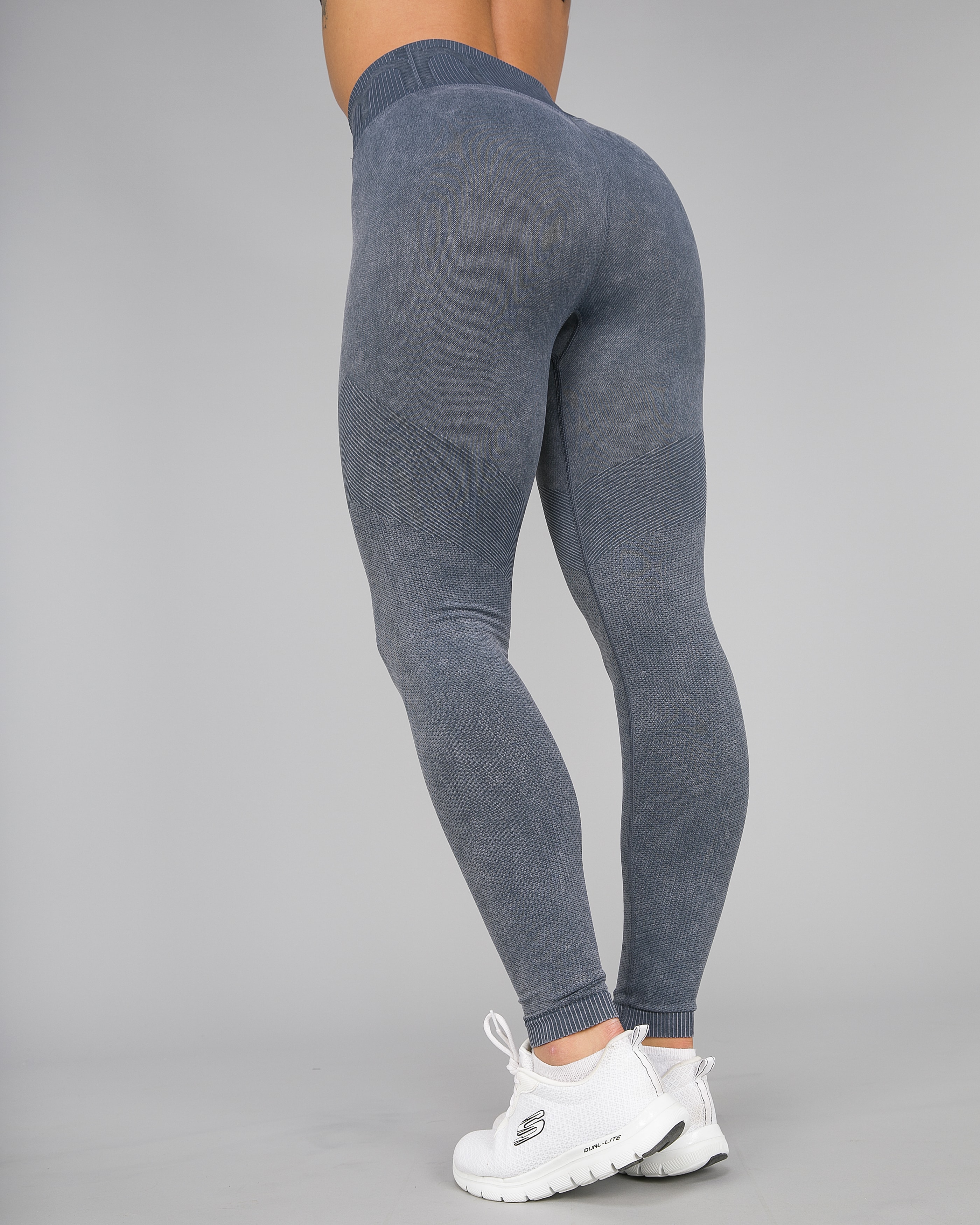 attention seamless tights