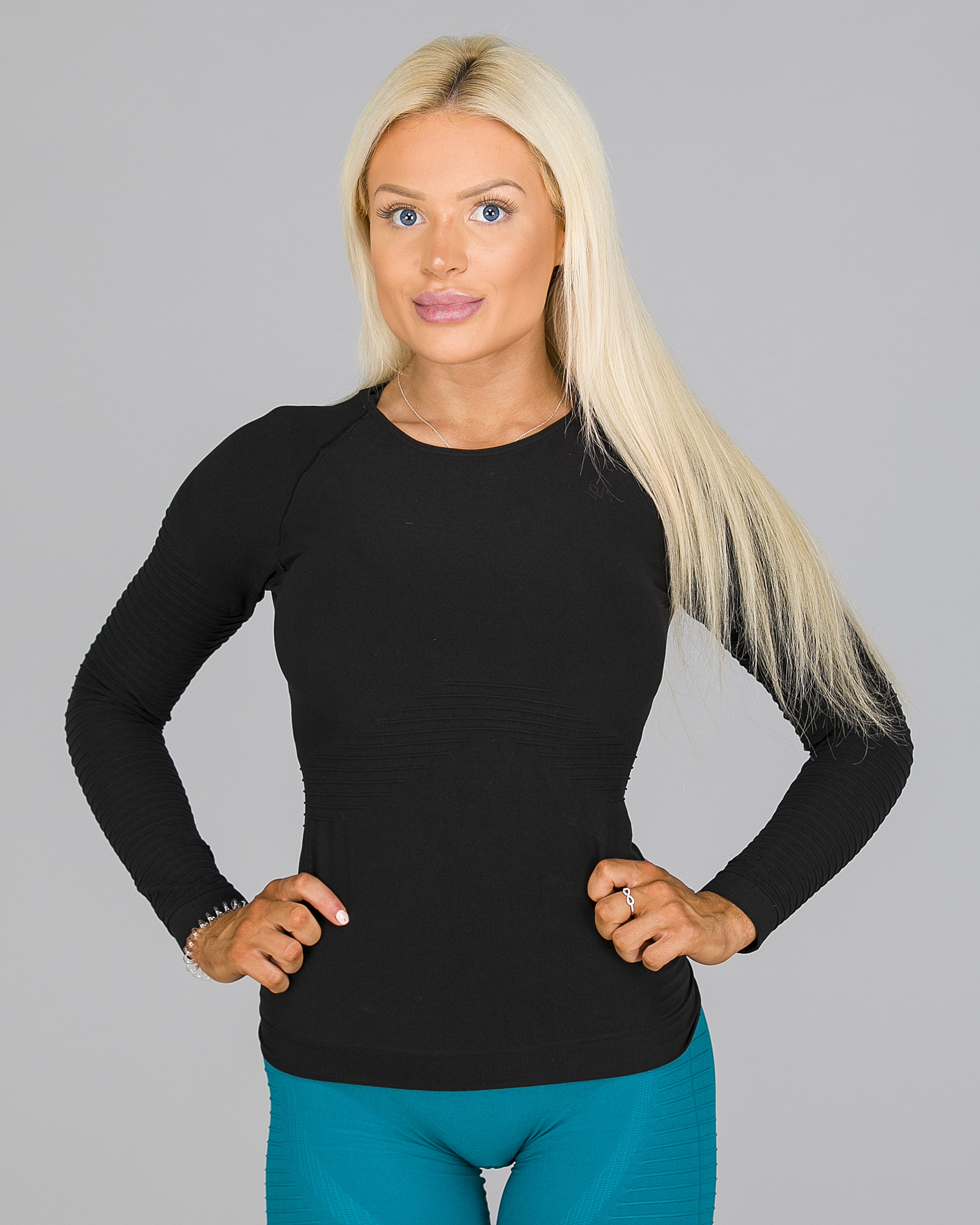 Workout Empire - Regalia Flow Longsleeve - Svart5