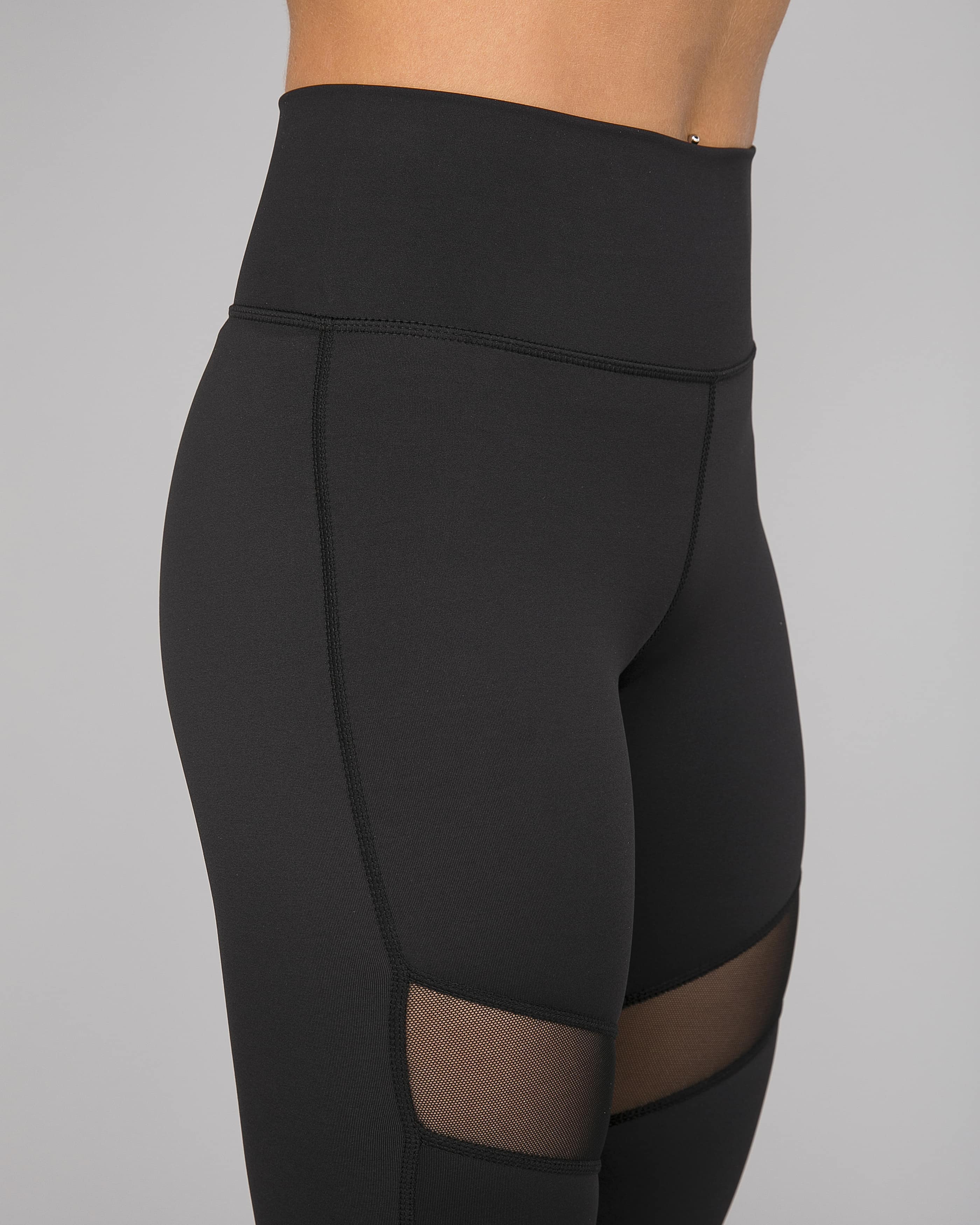 LEVITY Black Cut Tights10_1