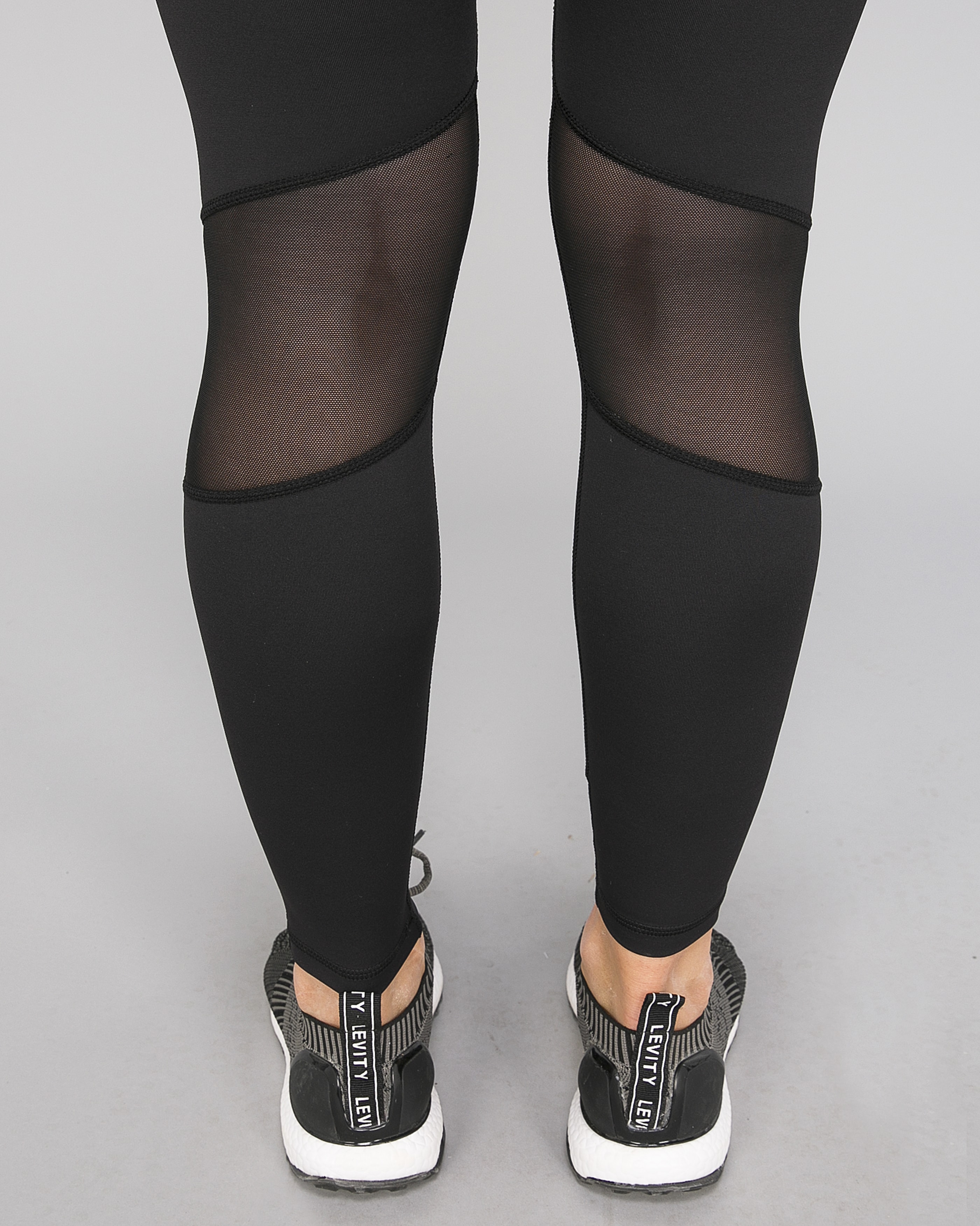 LEVITY Black Cut Tights14_1