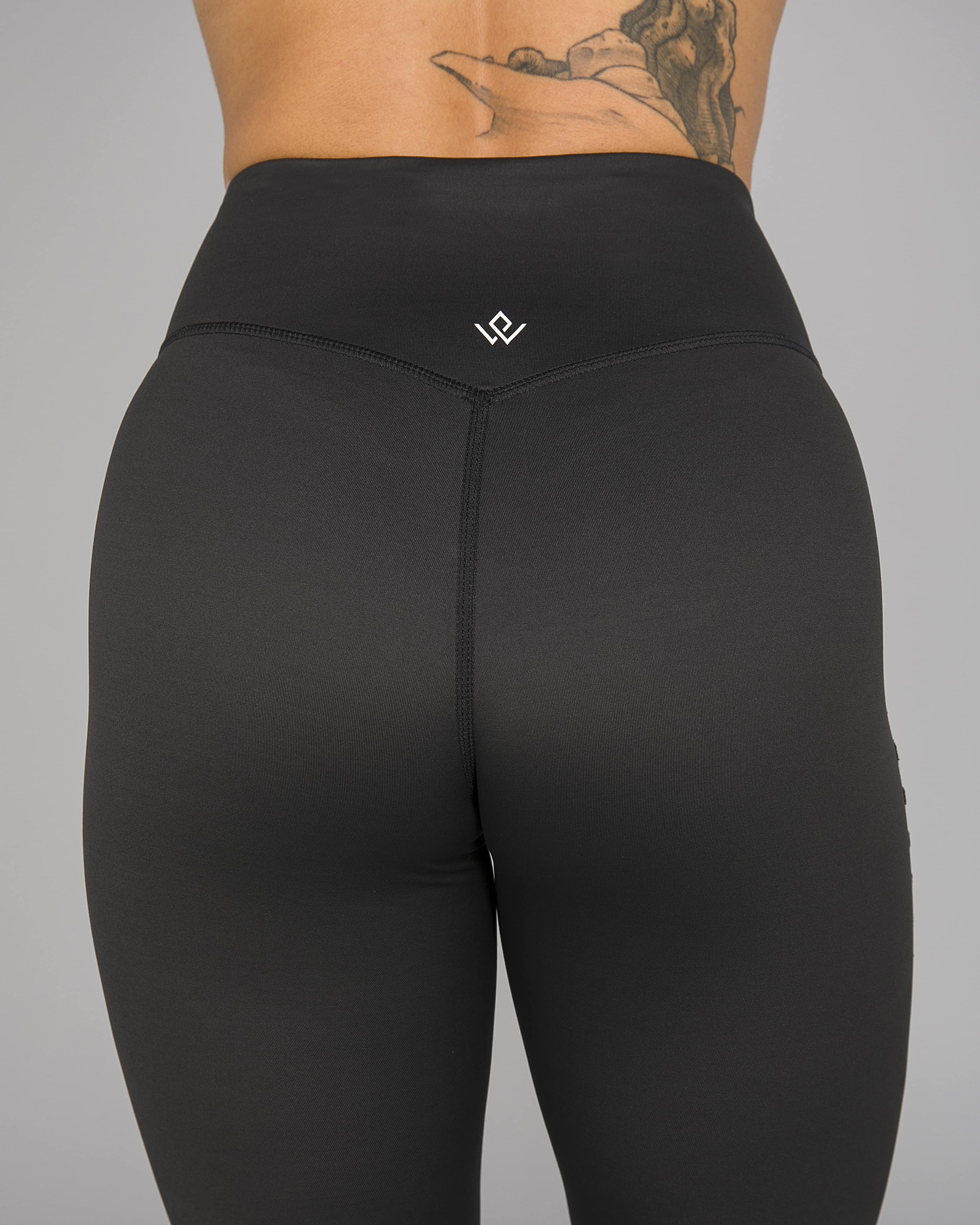 Workout Empire - Regalia Flow Curve Leggings - Obsidian12