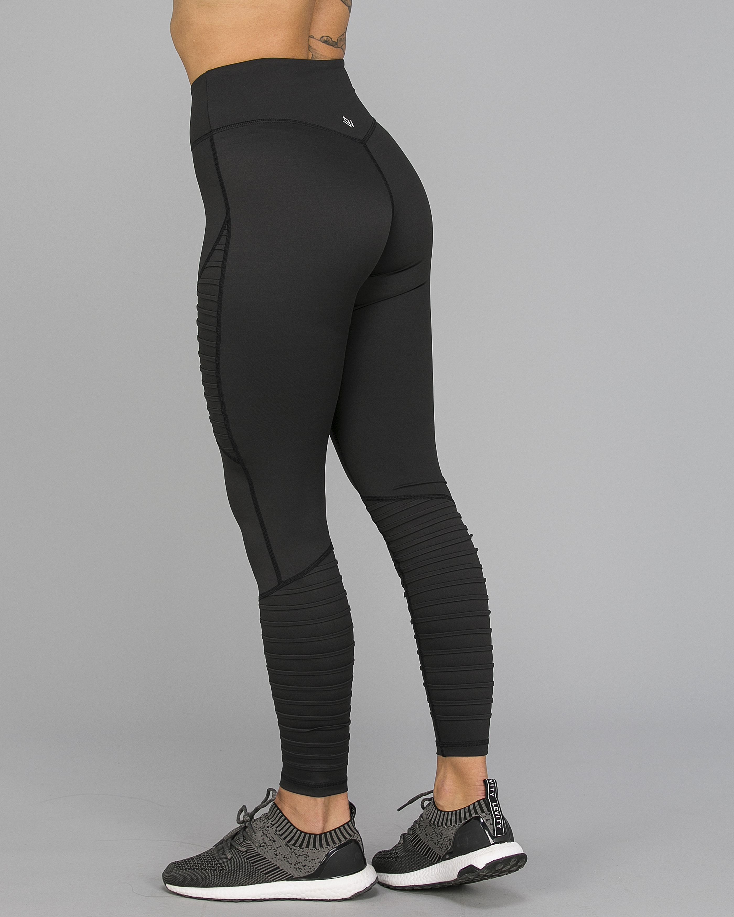 Workout Empire - Regalia Flow Curve Leggings - Obsidian7