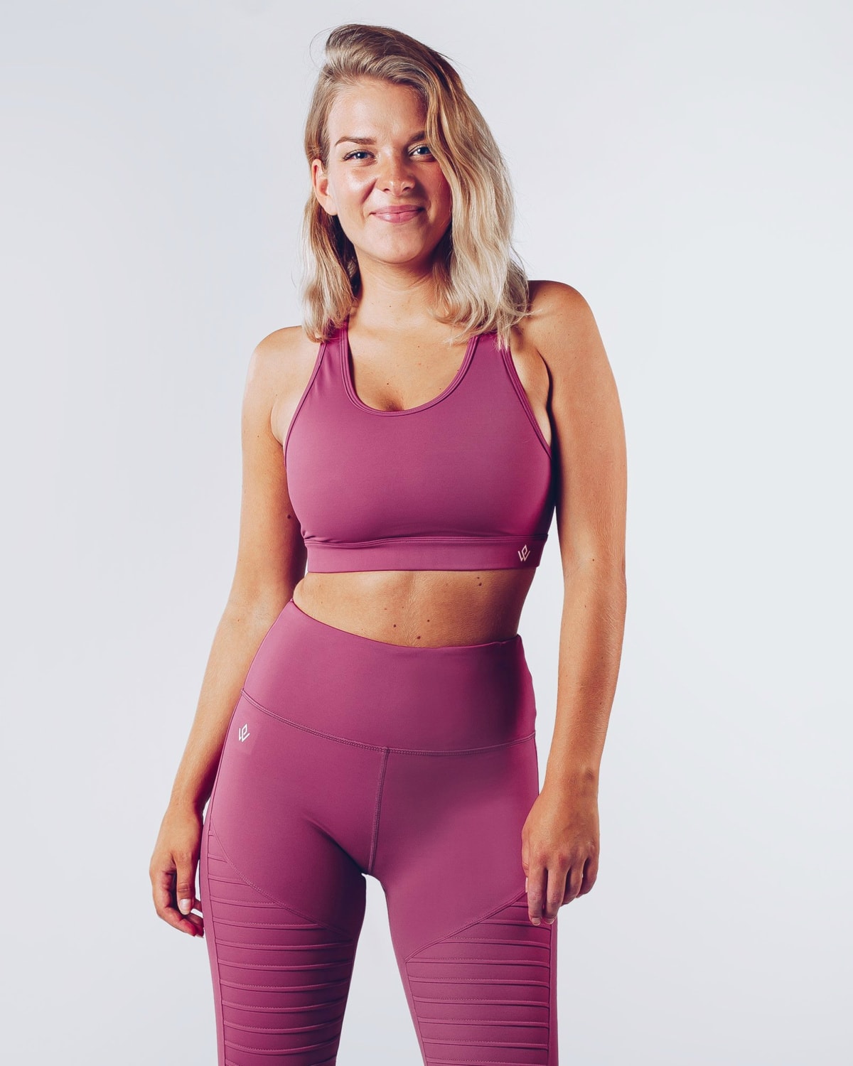 Workout Empire - Regalia Curve Bra 2.0 - Blueberry Milk - XS - gym clothes