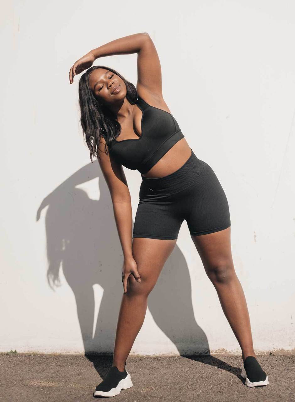 Black ribbed sales midi biker shorts