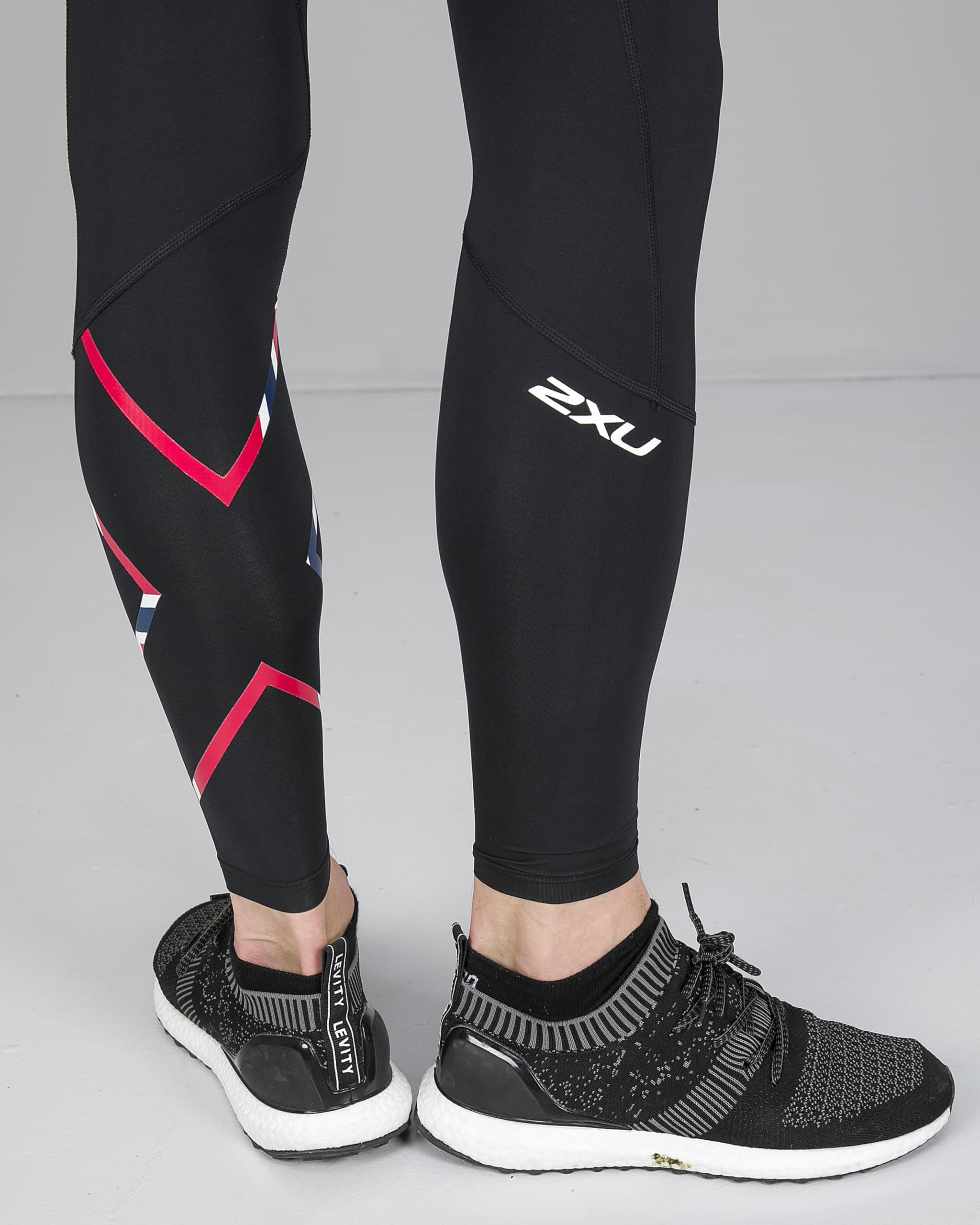 2XU Run Compression Tights M -Black:Outline Norway Flag25