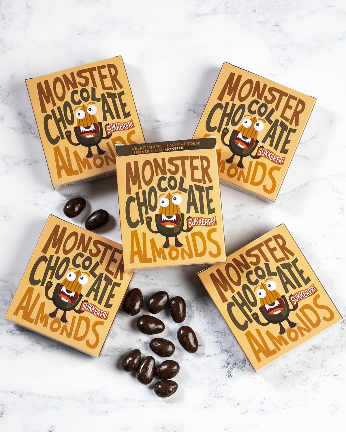 Monster Almonds & Sugar Free Chocolate 5x70g - FEMPAKNING! - sjokolade sunt