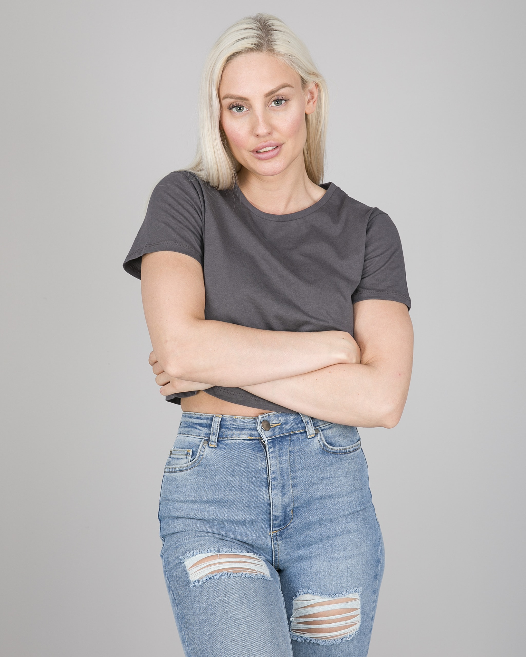 Weightless Stacey Cropped Tee Grey8