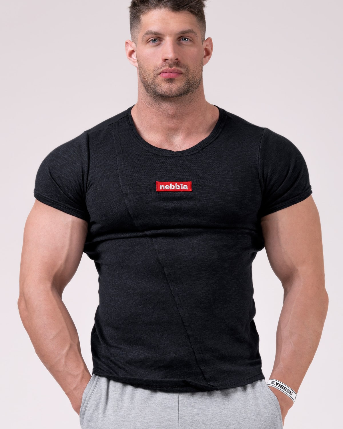 NEBBIA Red Label Muscle Back T-Shirt 172 Black - M - on