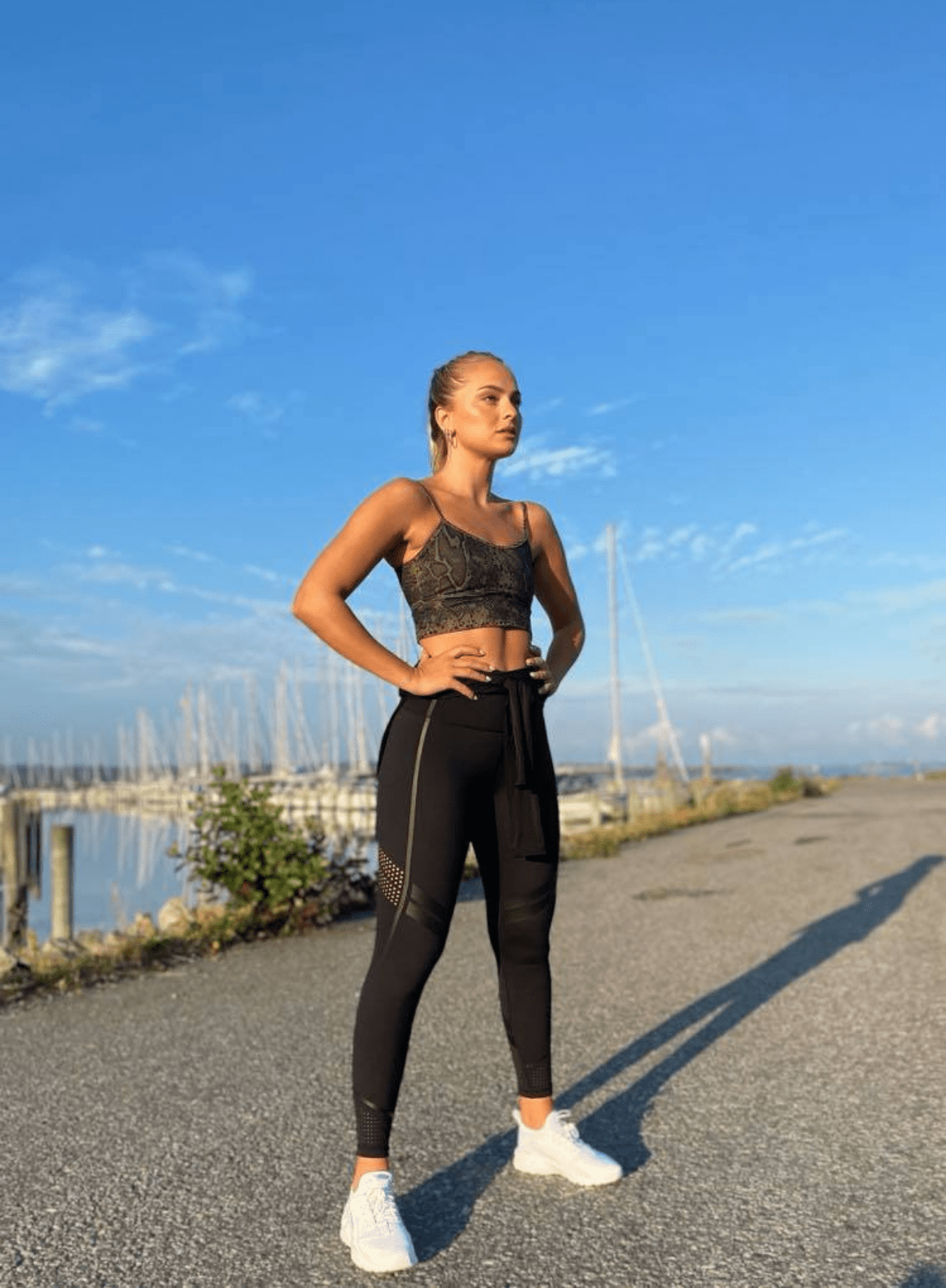 all-black-rapid-tights.5