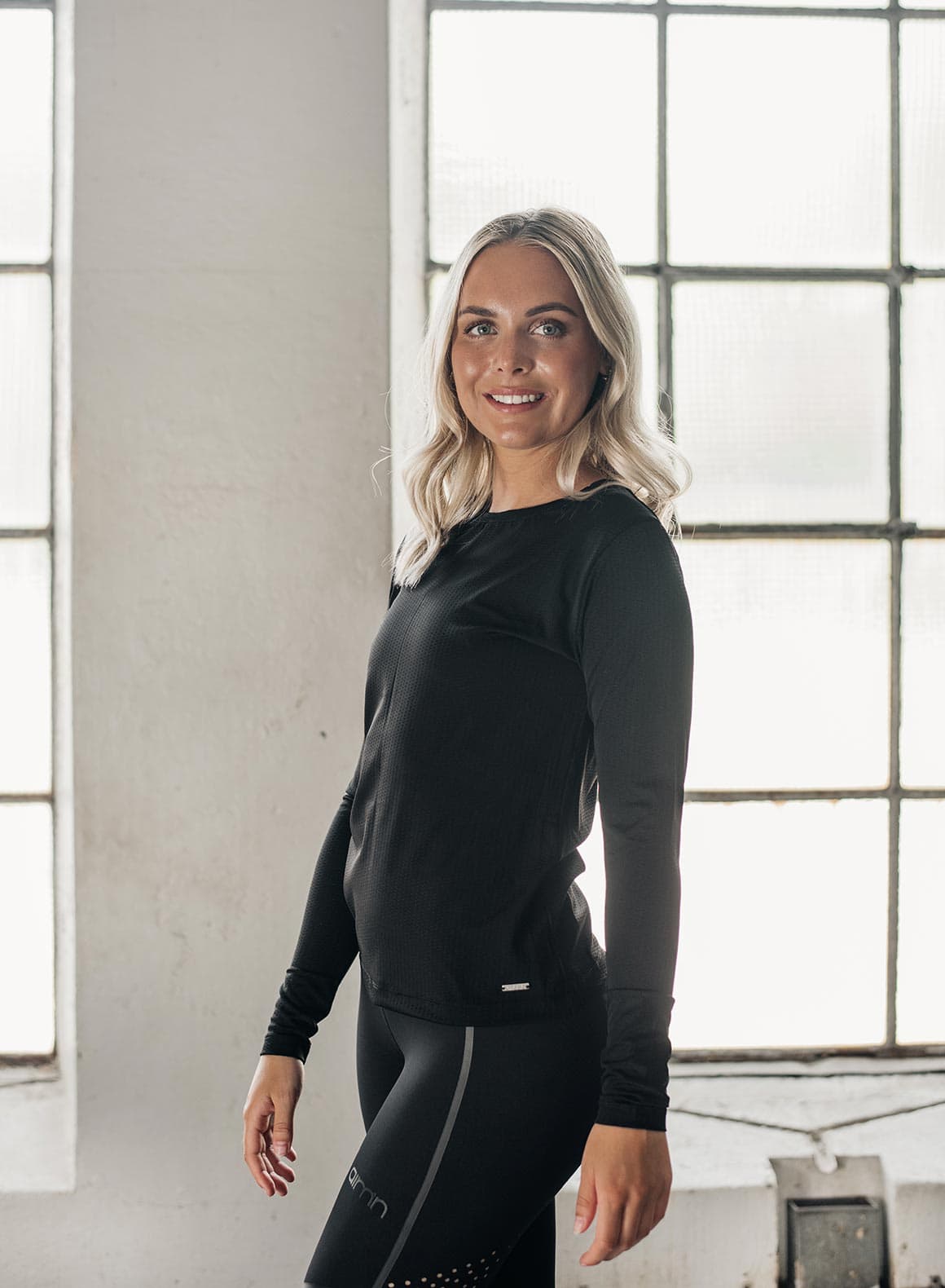 black-air-long-sleeve.2