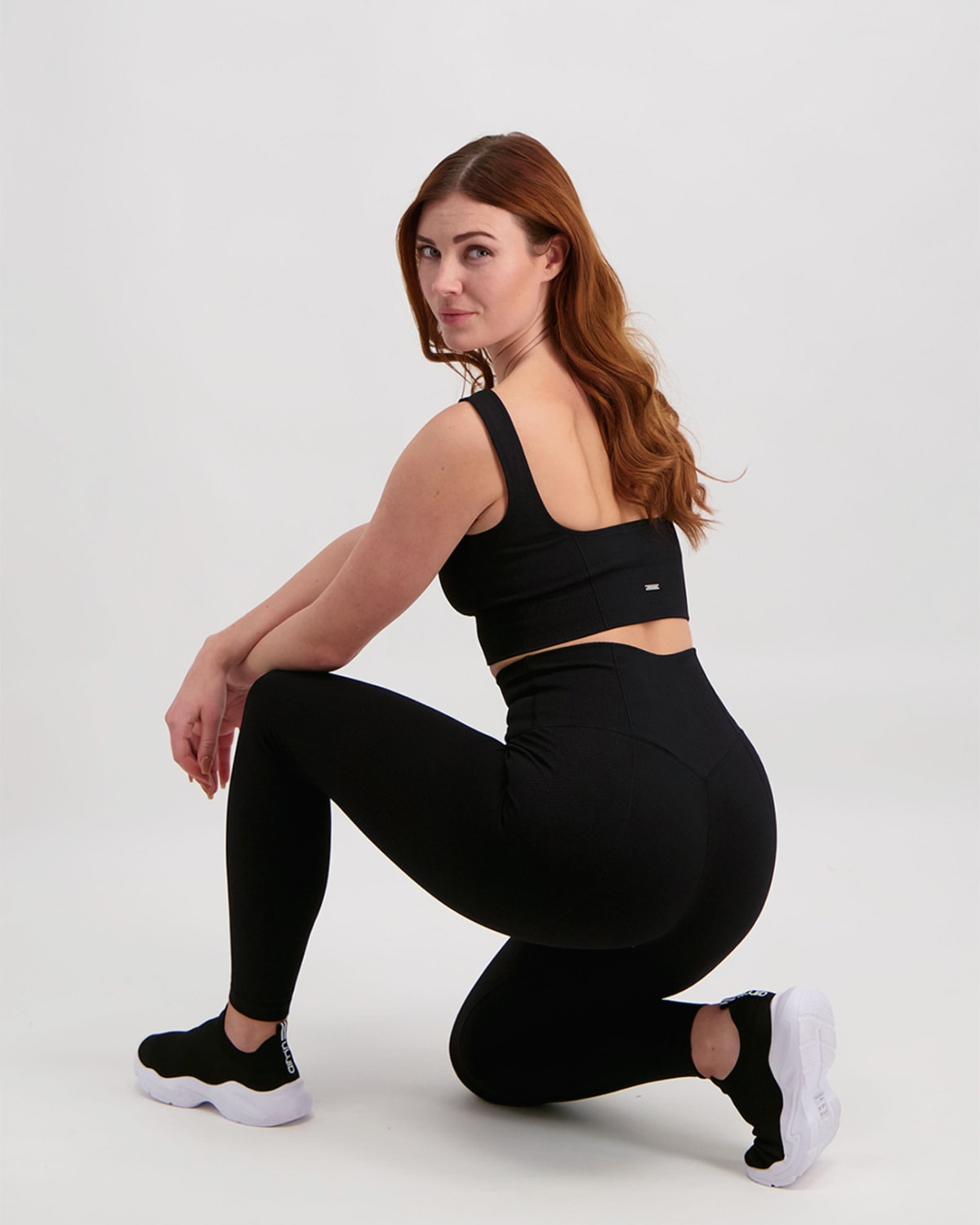 Aim'n Black Luxe Seamless Tights 