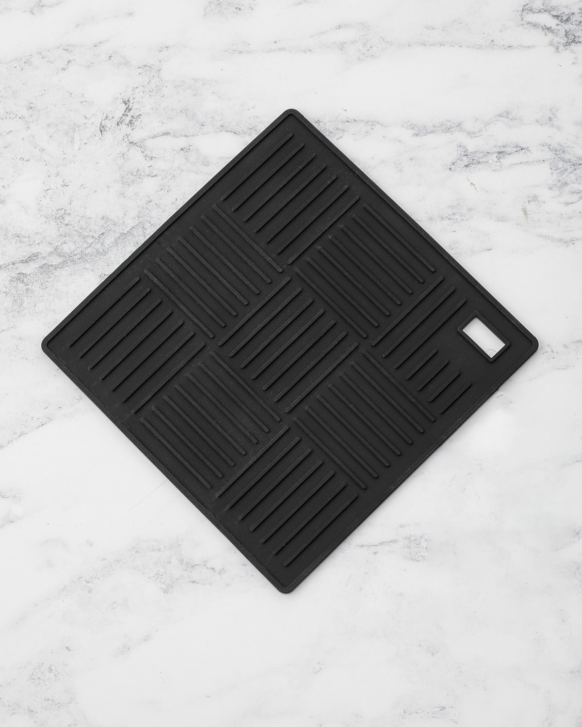 LEVITY-Silicone-Pinch-Grip-copy-1200x1500