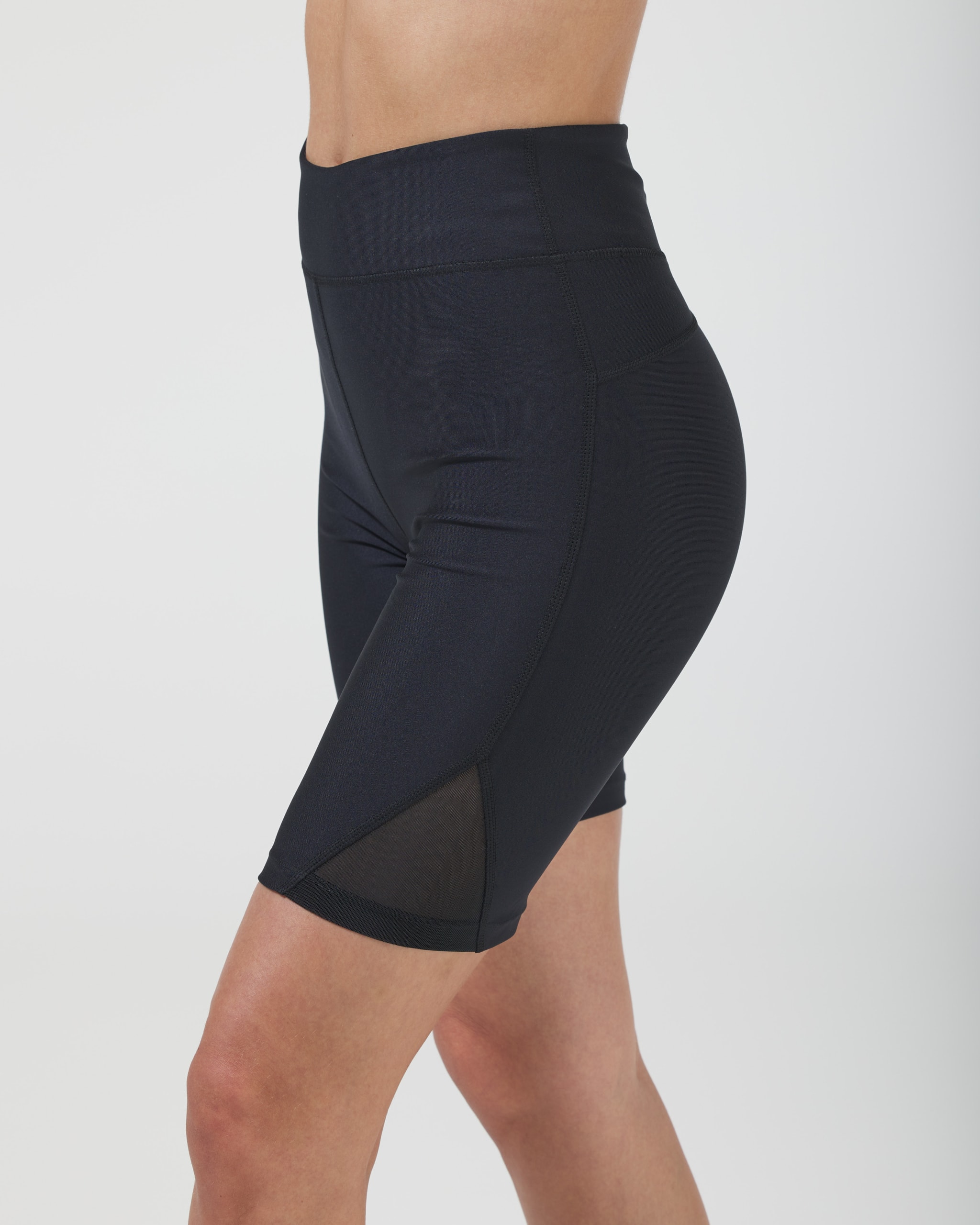 Hero Mesh Shorts Black 1