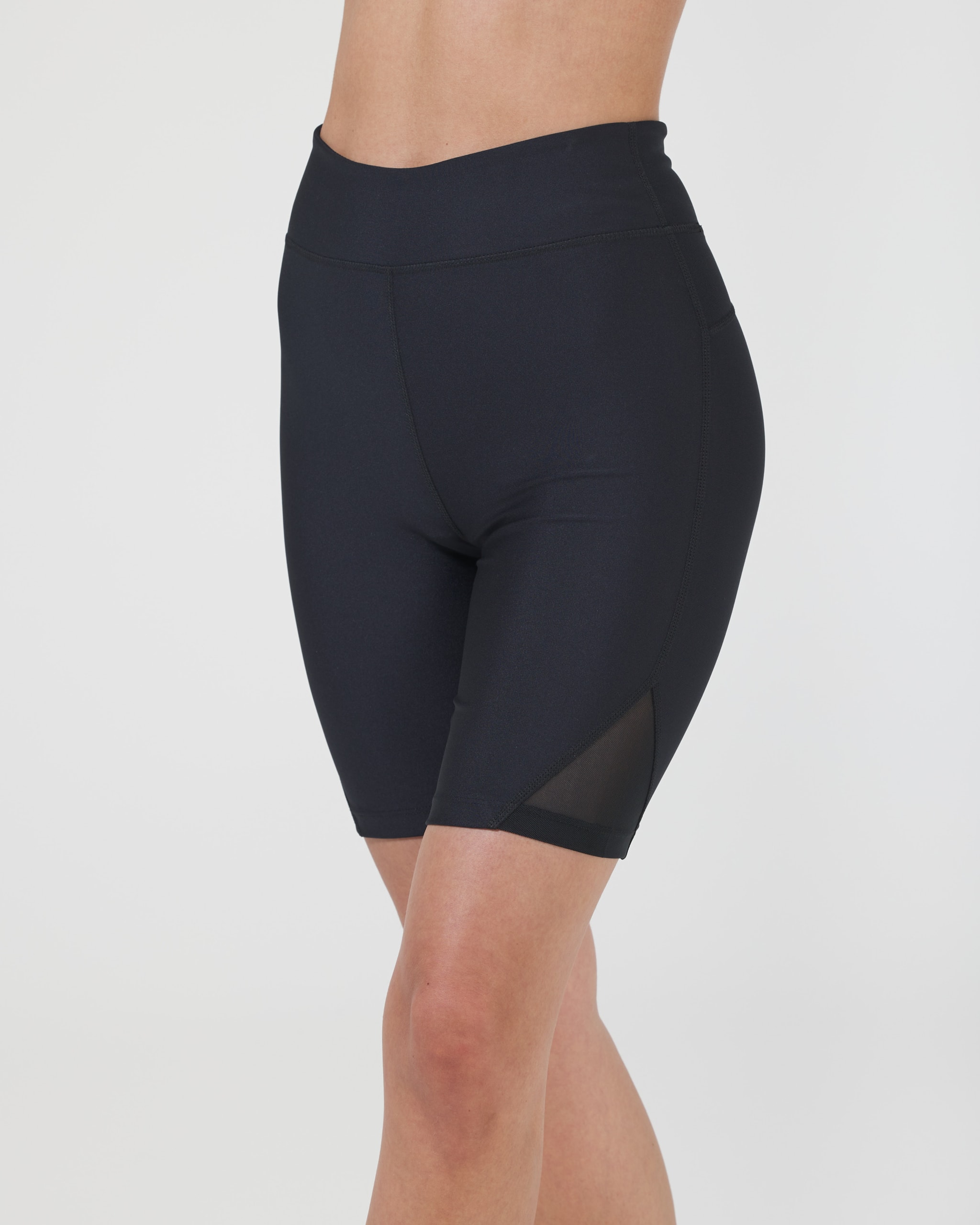 Hero Mesh Shorts Black 6