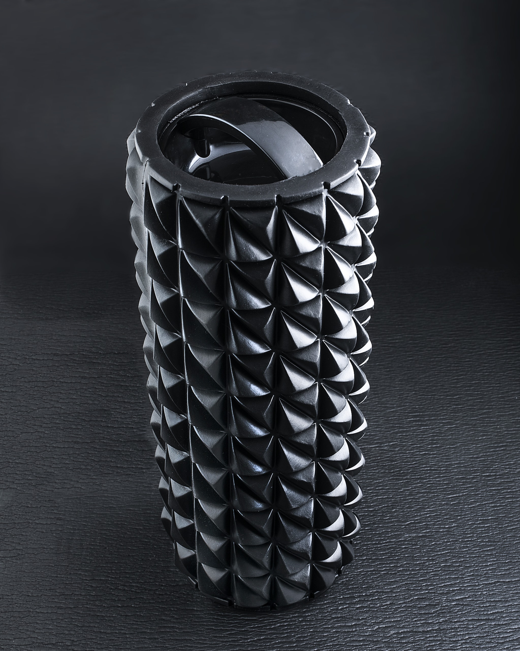 LEVITY Premium Fitness Vibration Foam Roller1