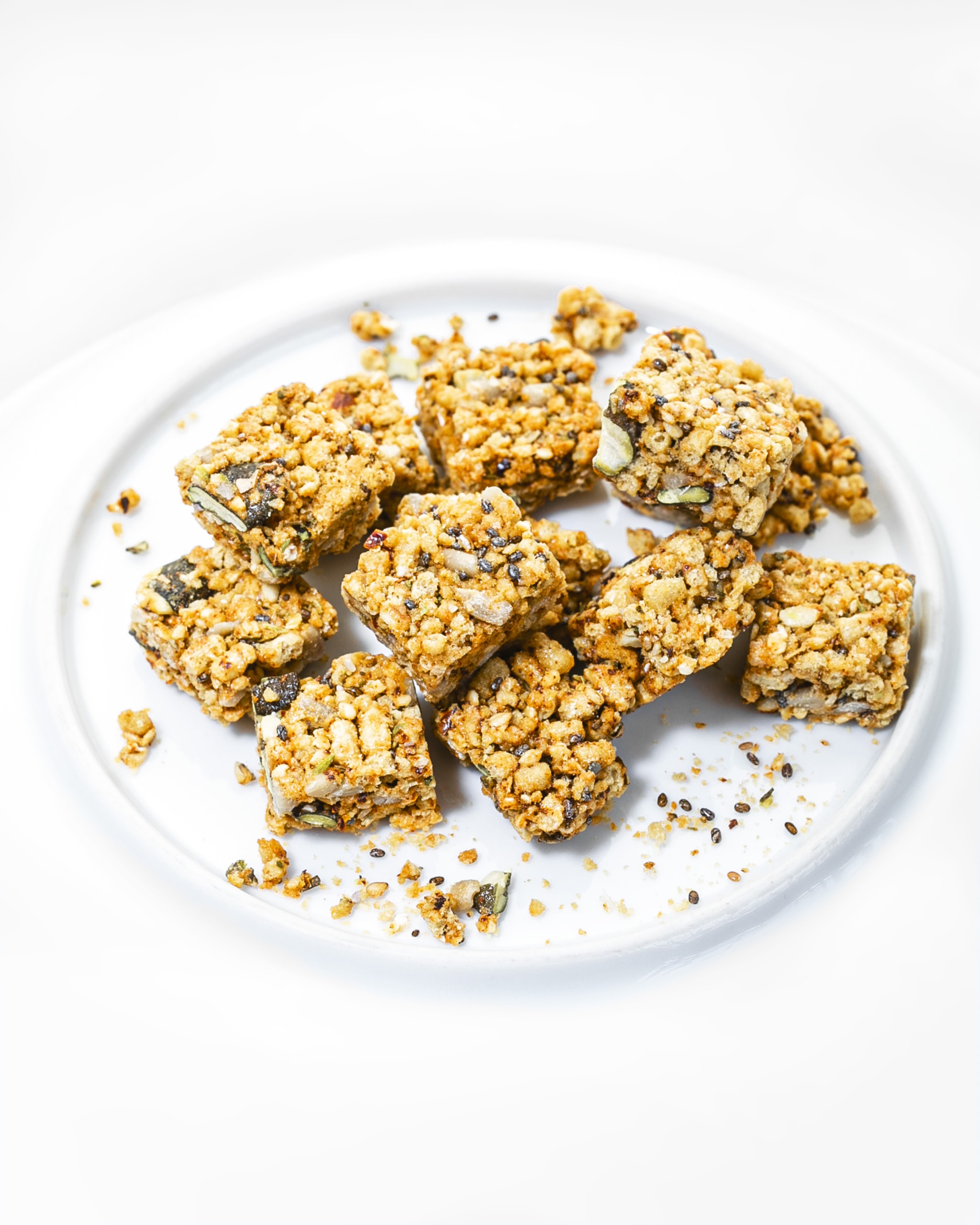 Monster High Protein Granola Bites Tomat & Oregano 45g3