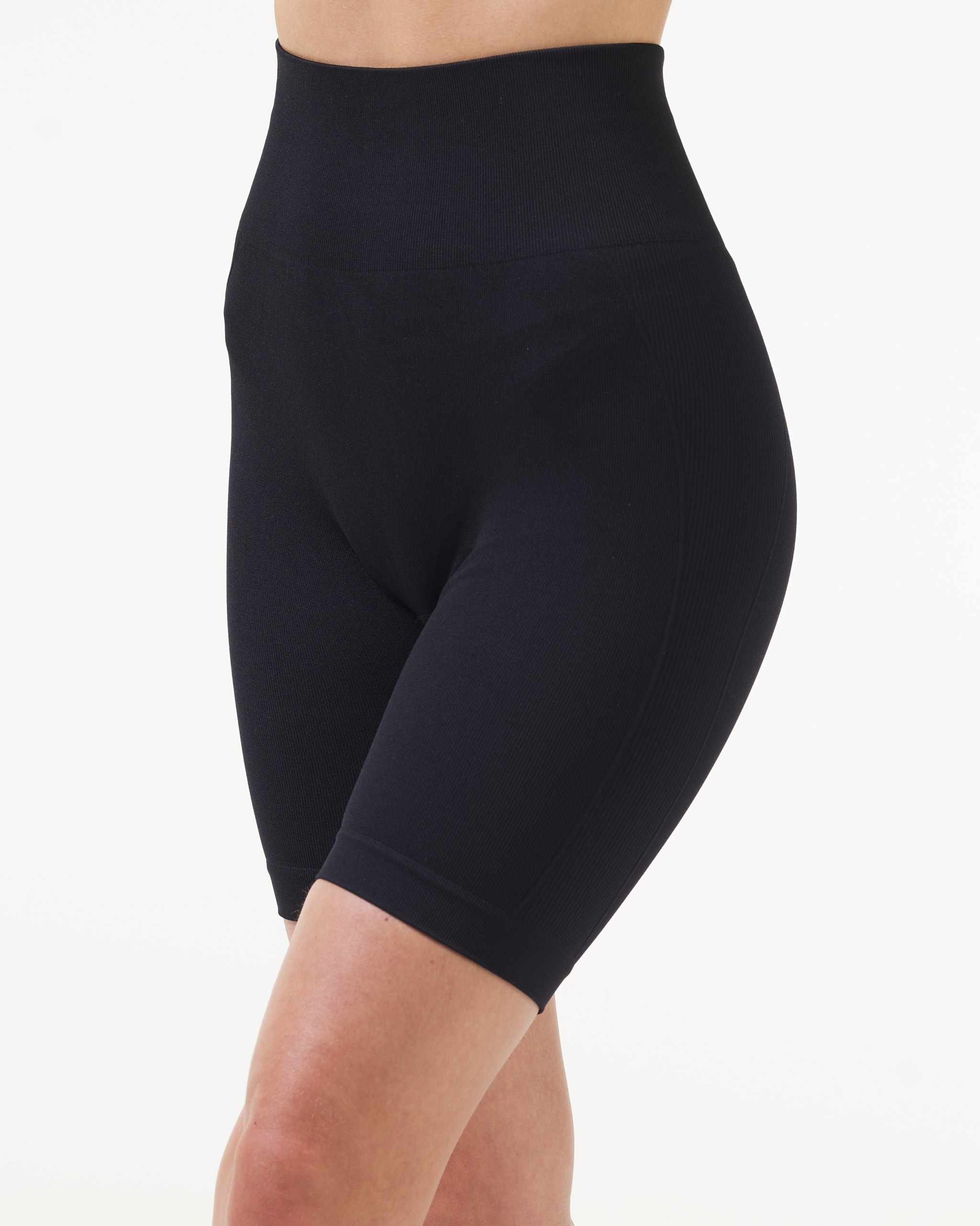 Rewind Biker Shorts Black5