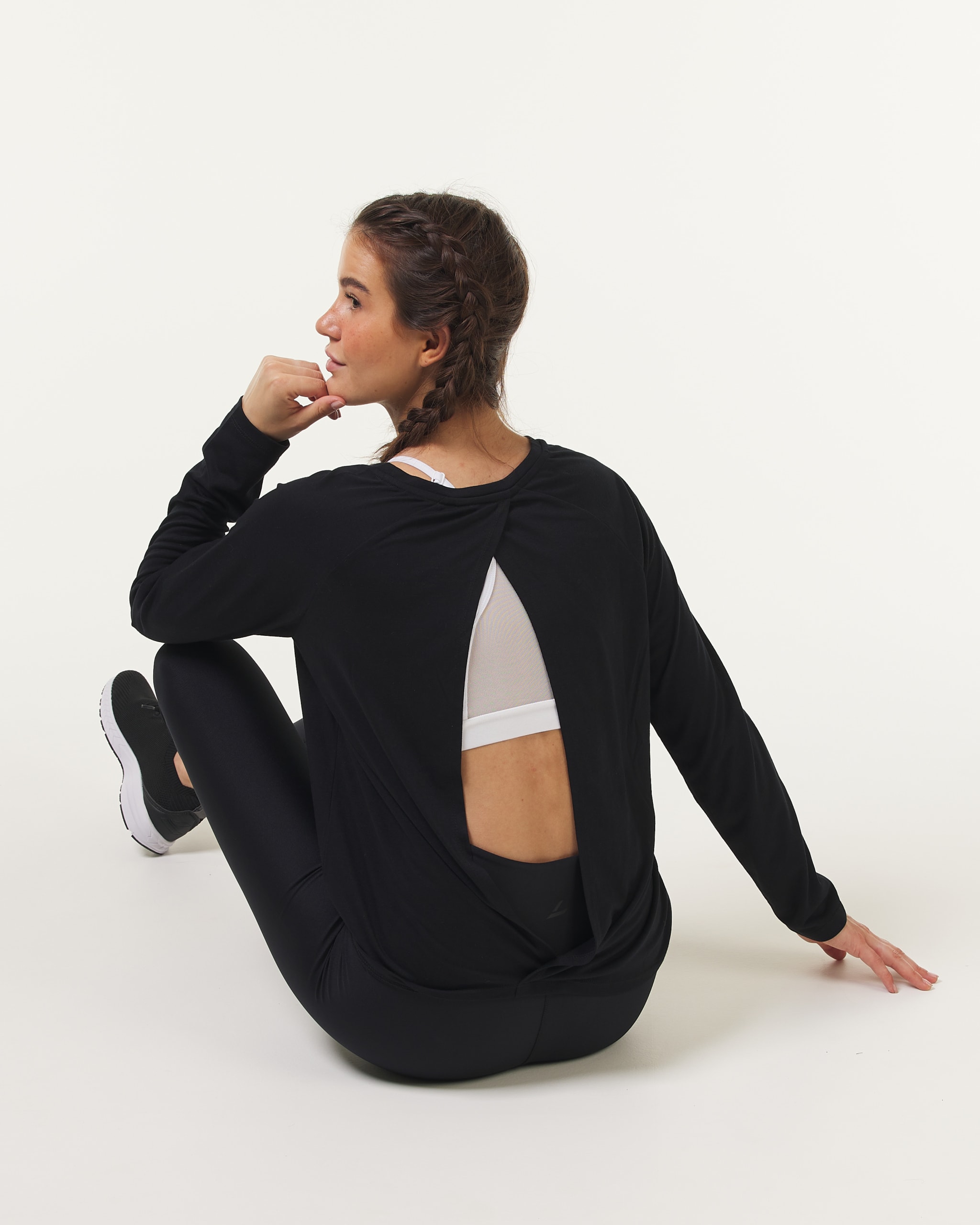 Soft Open Back Sweater Black 4