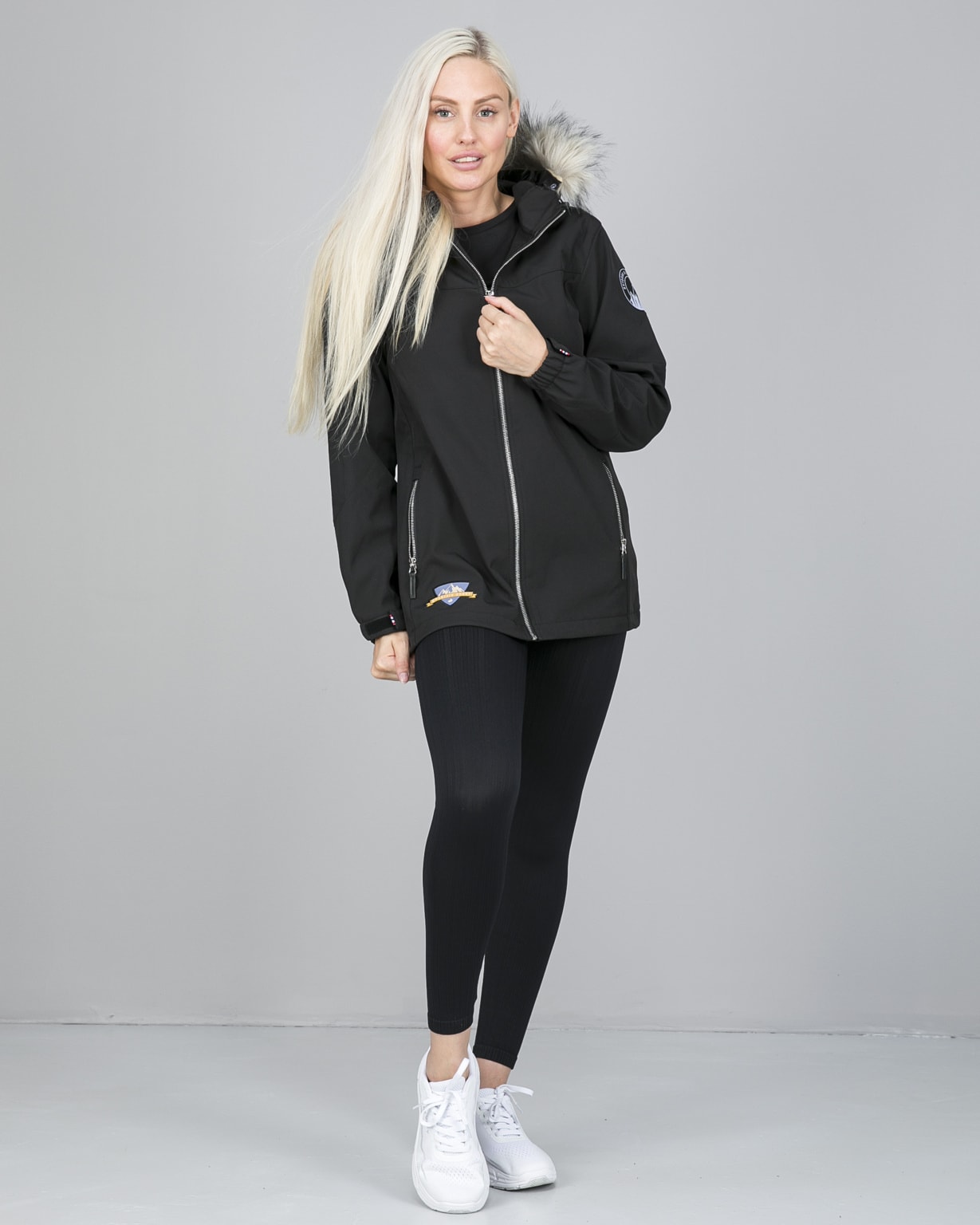 Outdoor & Essentials Mountain Bunny Jacket Black Tights.no