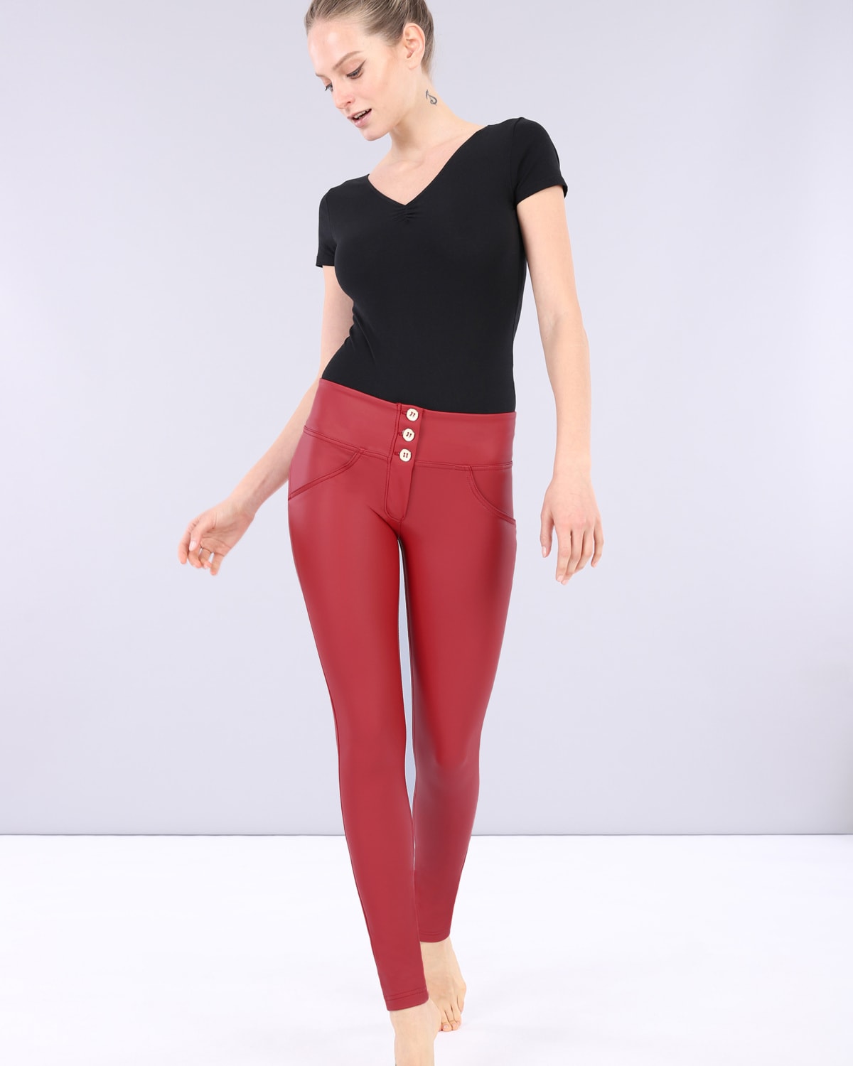 Freddy WR.UP® Skinny Mid Waist Eco Faux Leather Pants - Red - S - trousers