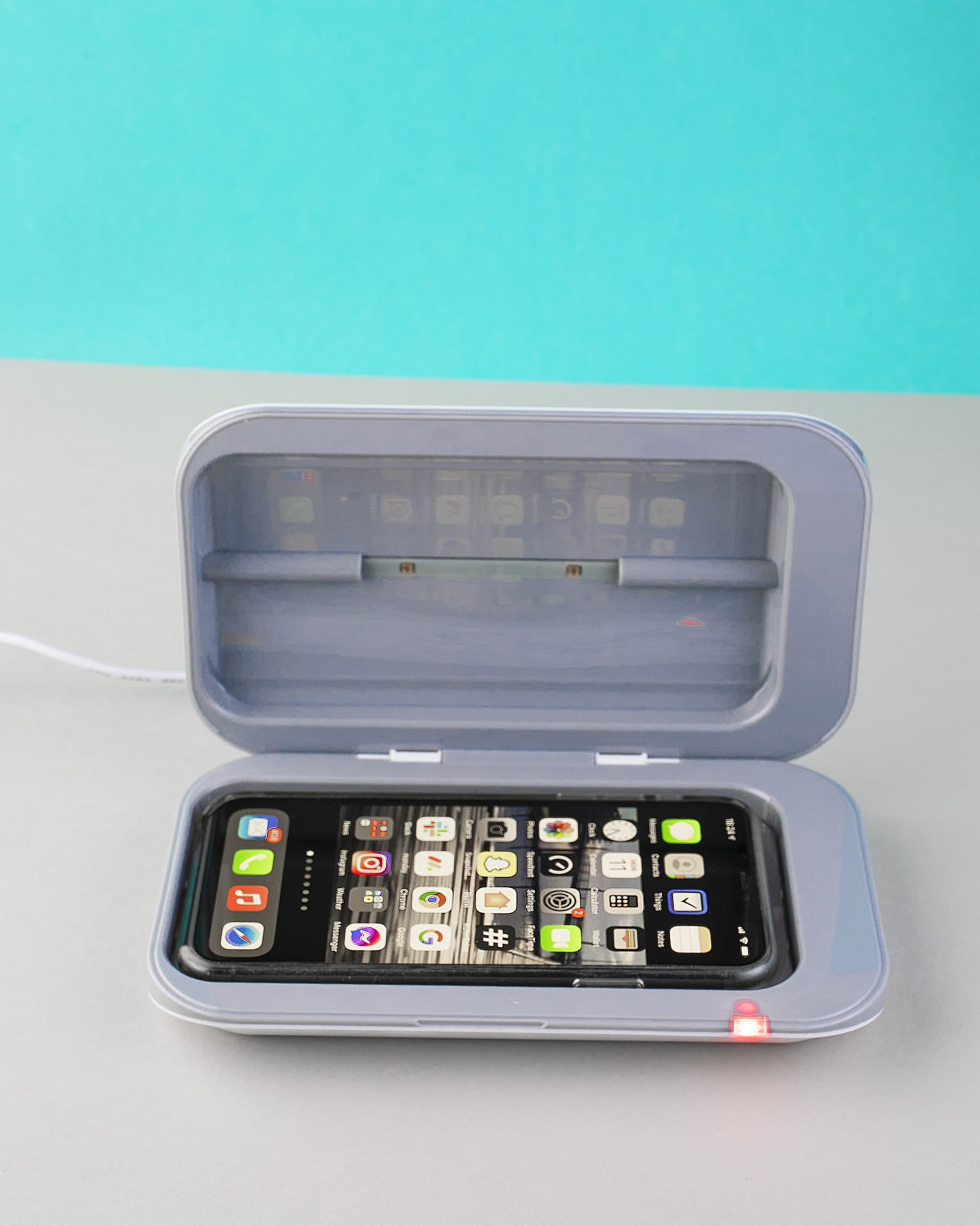 LEVITY UV Desinfeksjonsapparat for mobil2