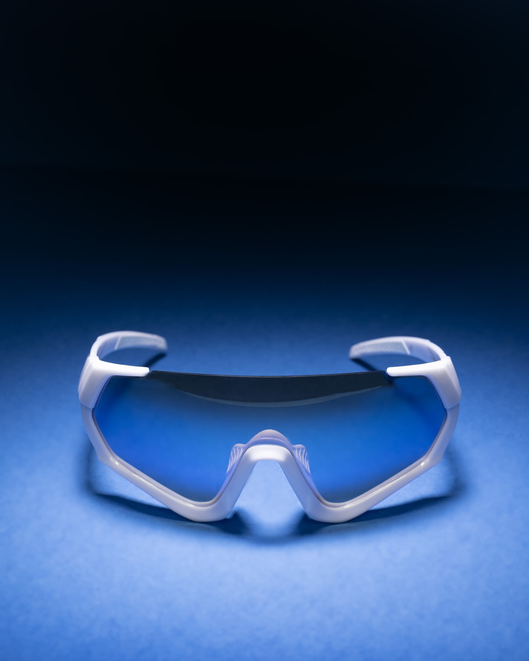 Outdoor & Essentials Viewable Sunglasses + Sky Blue1