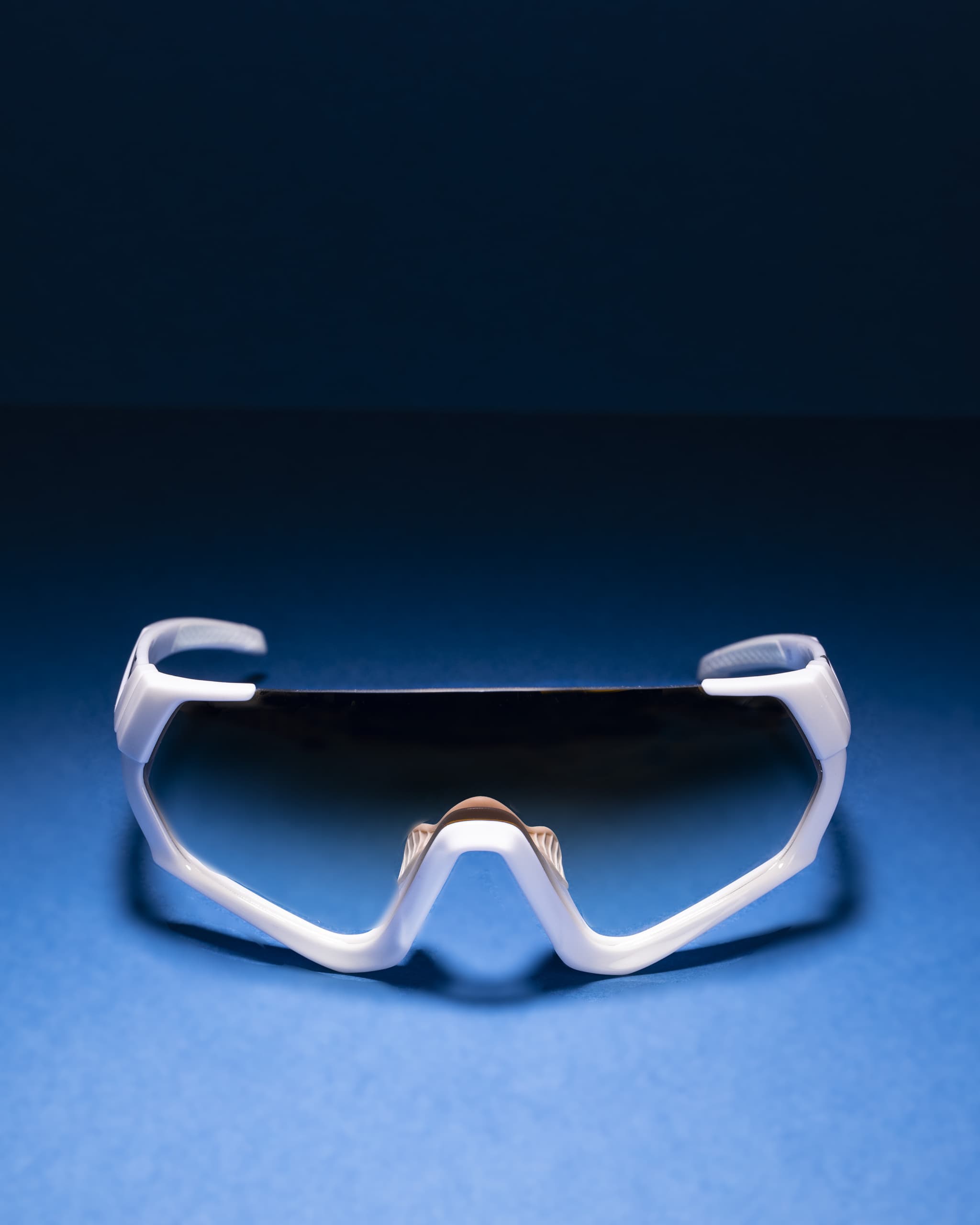 Outdoor & Essentials Viewable Sunglasses White + Gold1