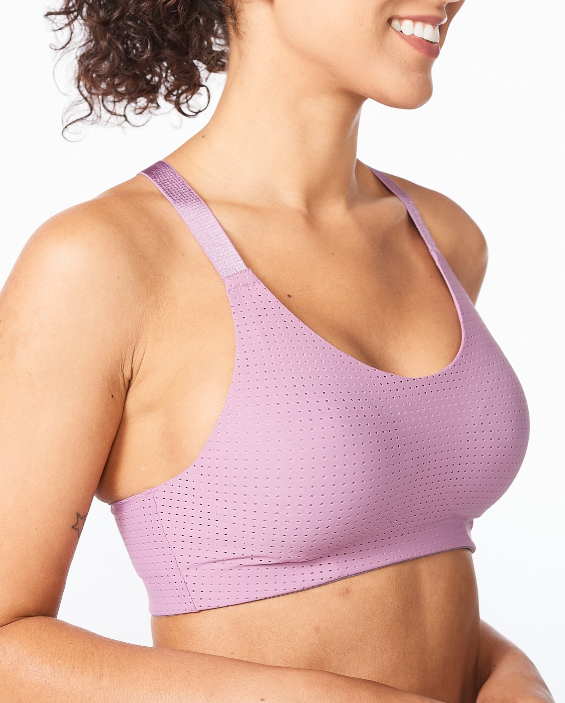 2XU Womens Aero Medium Impact Bra (Peach Whip/Peach Whip)