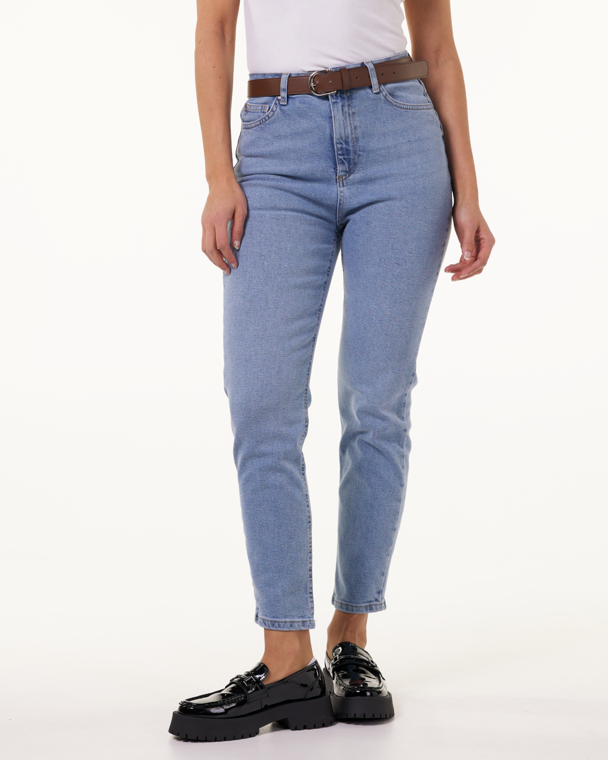 Weightless Blanche Mom Jeans Light Blue - XS/30" - til