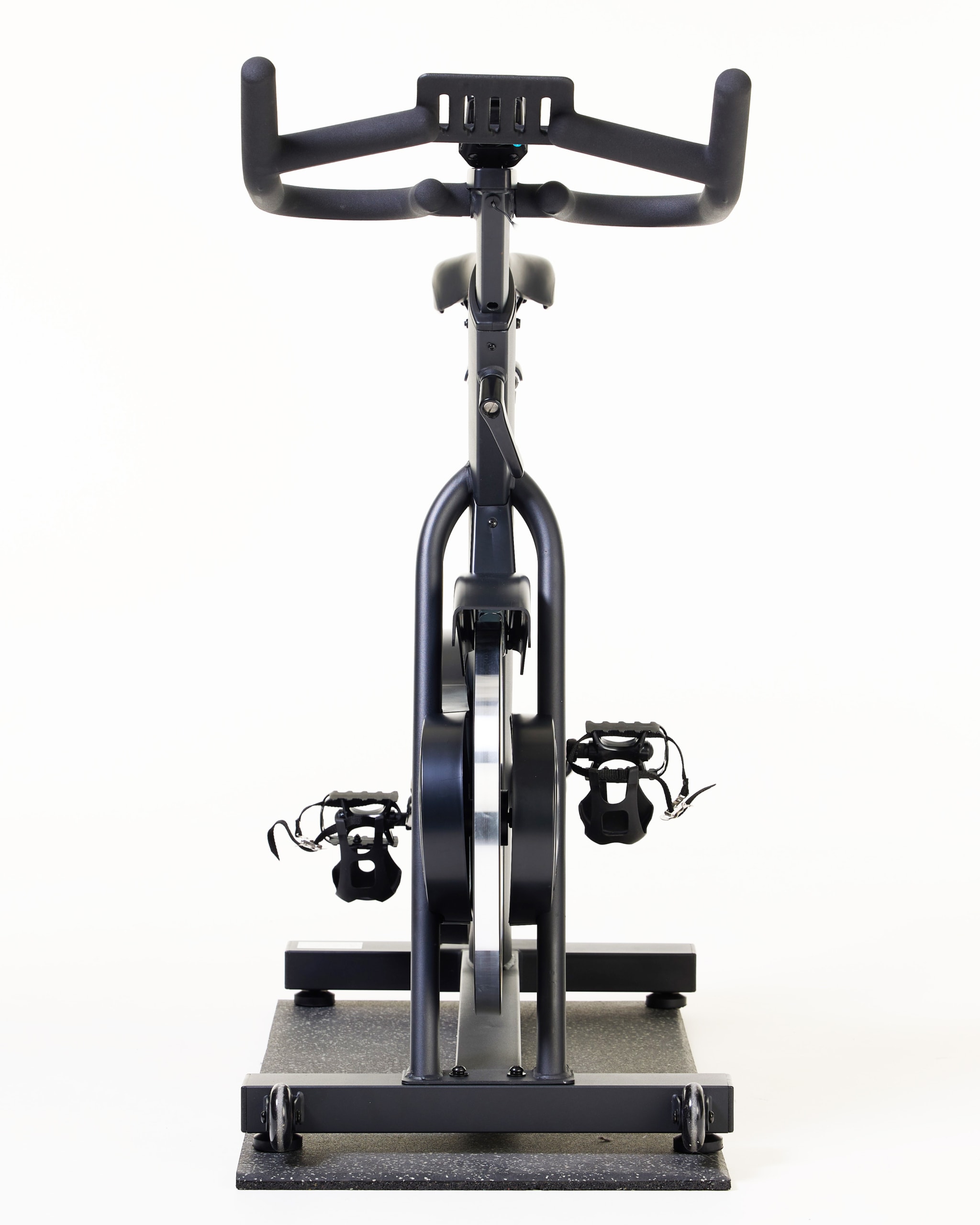 LEVITY Elite Indoor Bike1