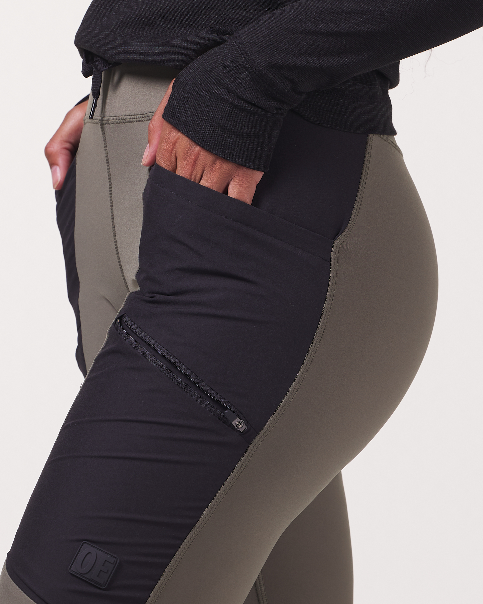 _9102222025463-172