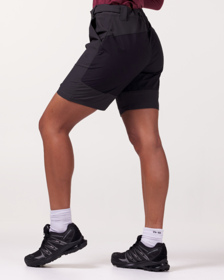 & Essentials Terran Outdoor Shorts 2.0 Off Black