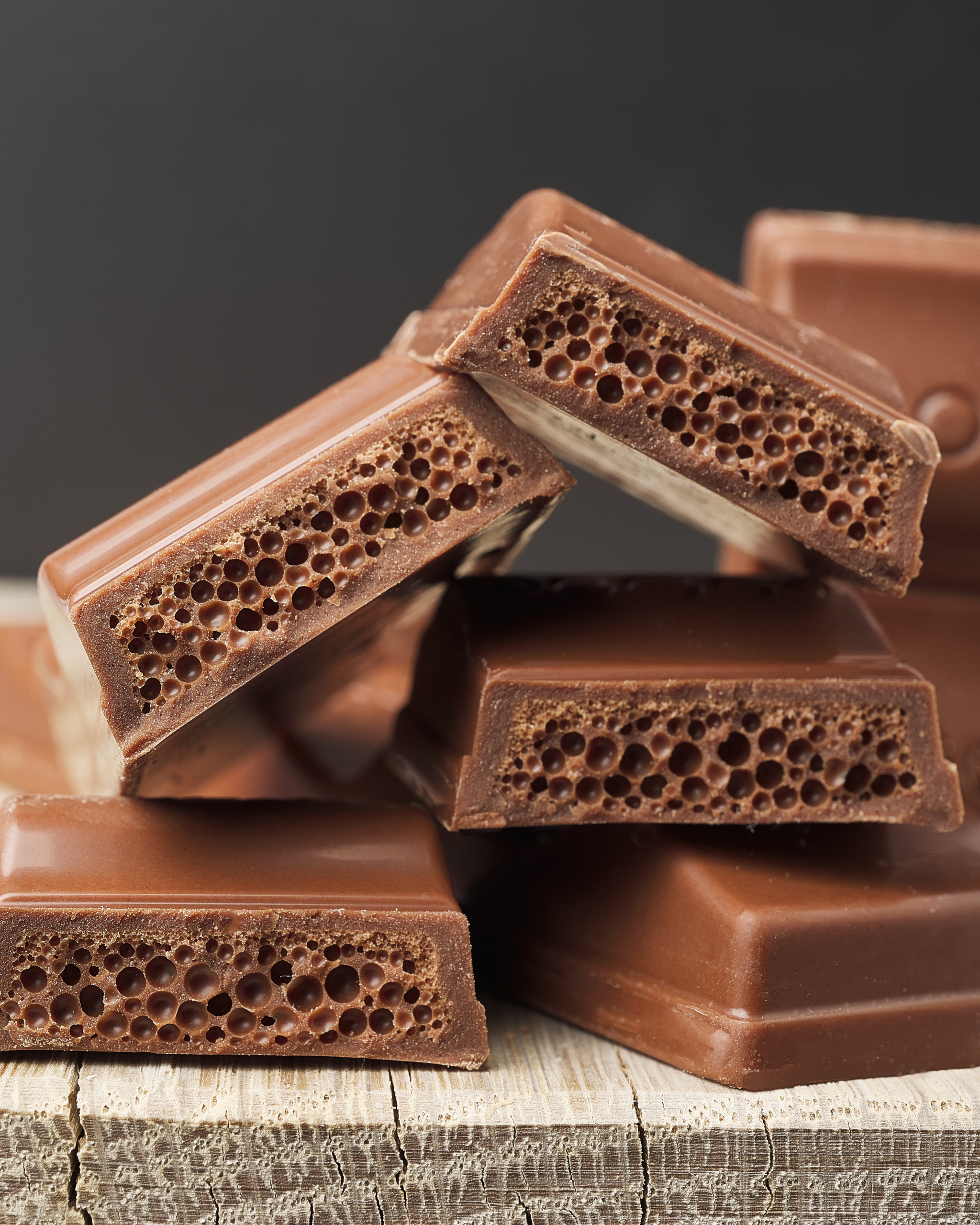 Monster Sukkerfri Melkesjokolade Med Luftbobler 30g2