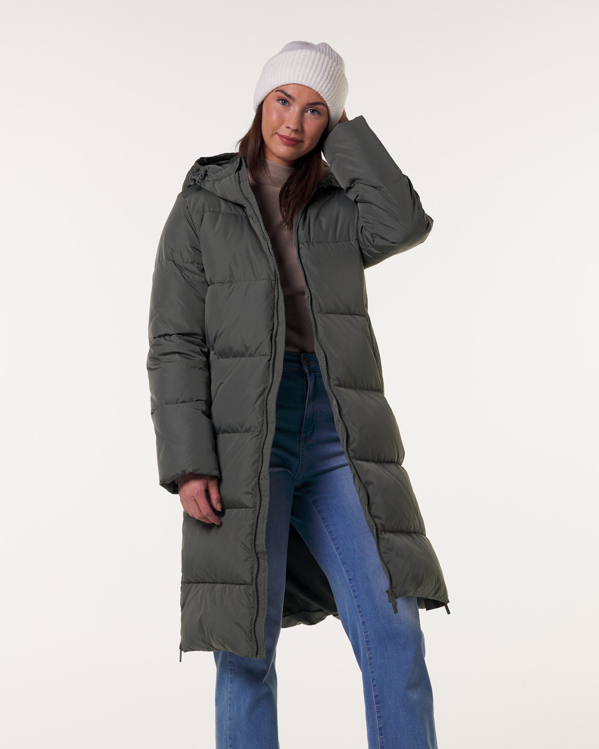 Weightless Agnes Long Puffer Parka 2.0 Green - Tights.no