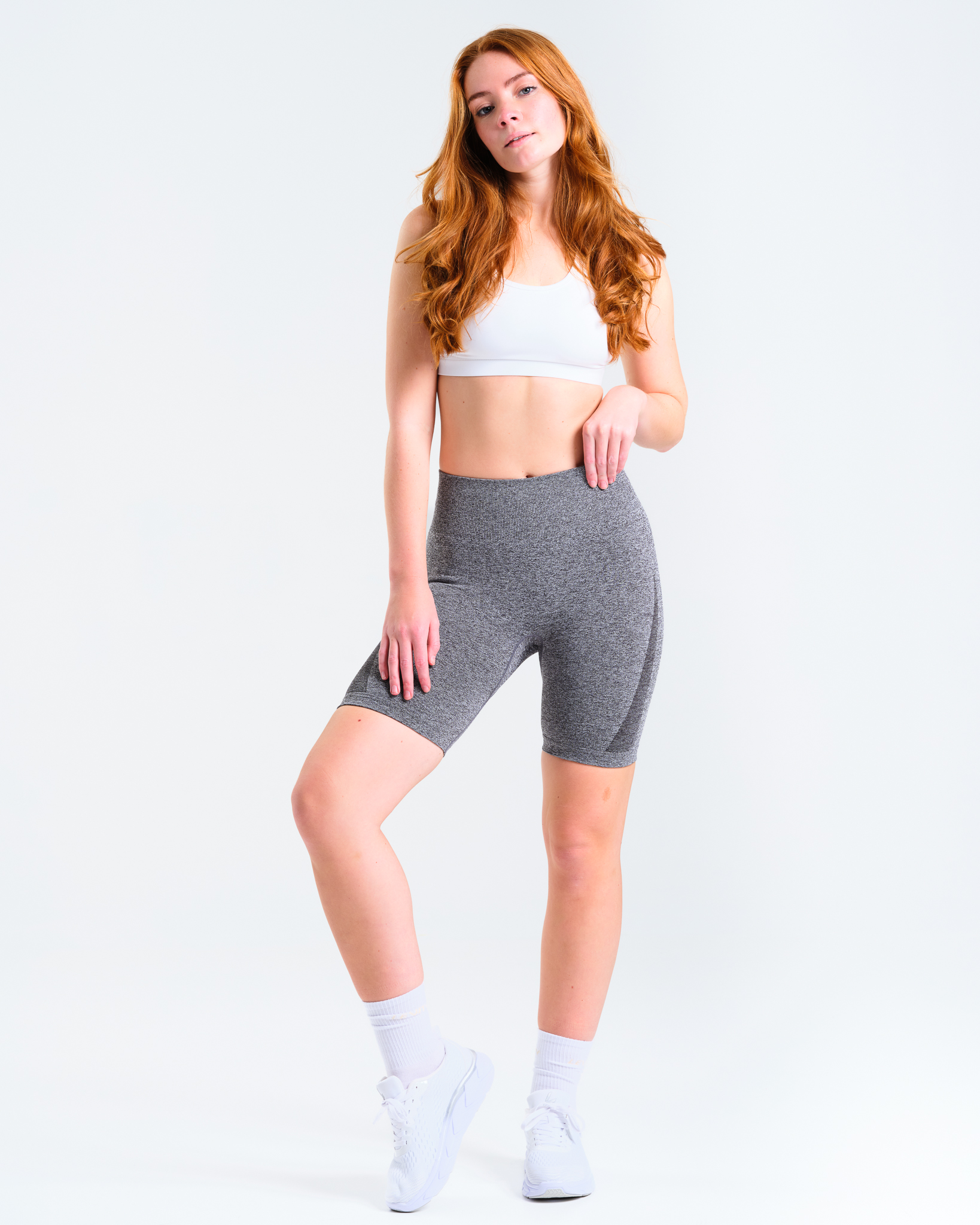 LEVITYSolarSeamlessShortsDarkGreyMarl-3jpg