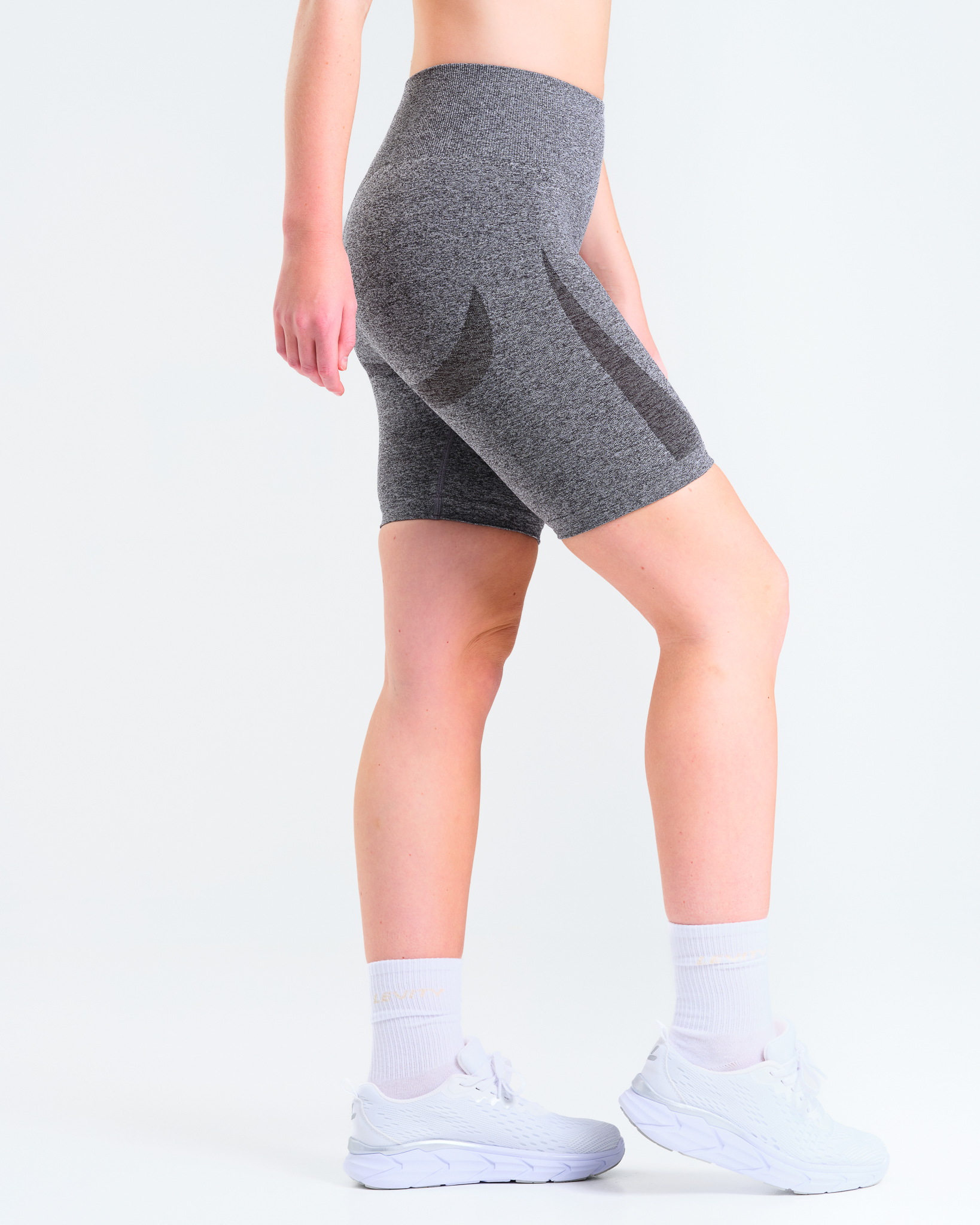LEVITYSolarSeamlessShortsDarkGreyMarl-6jpg