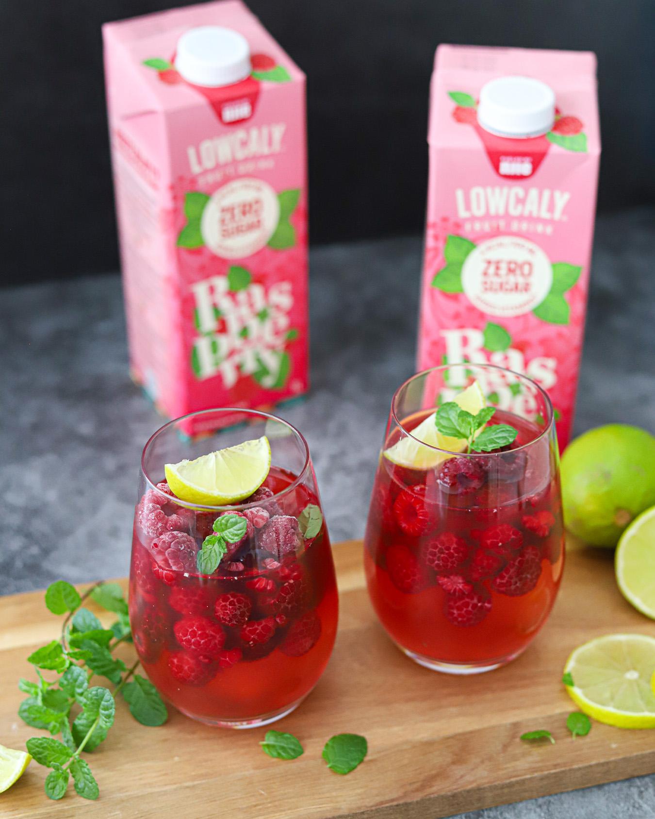 LOWCALY Fruit Drink Raspberry 1L - tights.no
