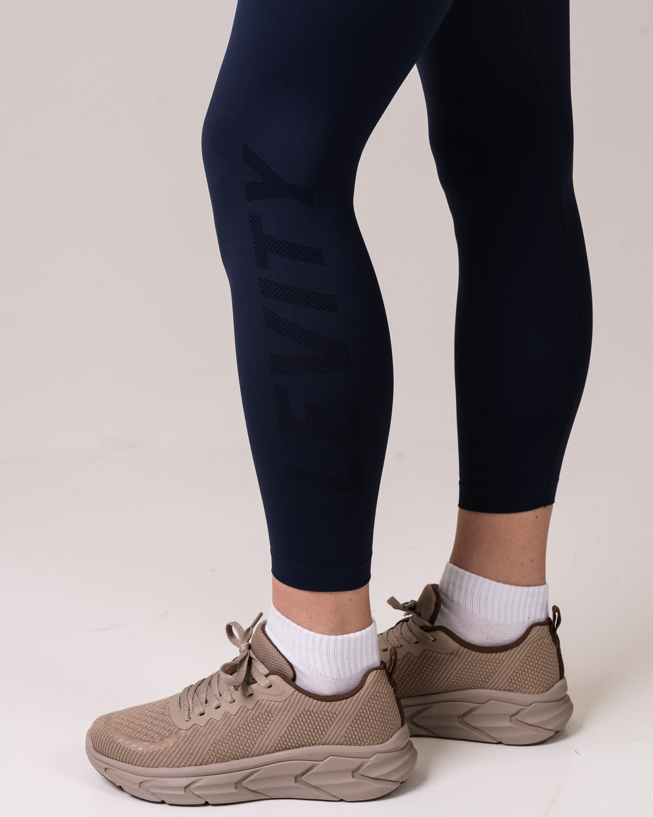 Tights - Studio - Juni