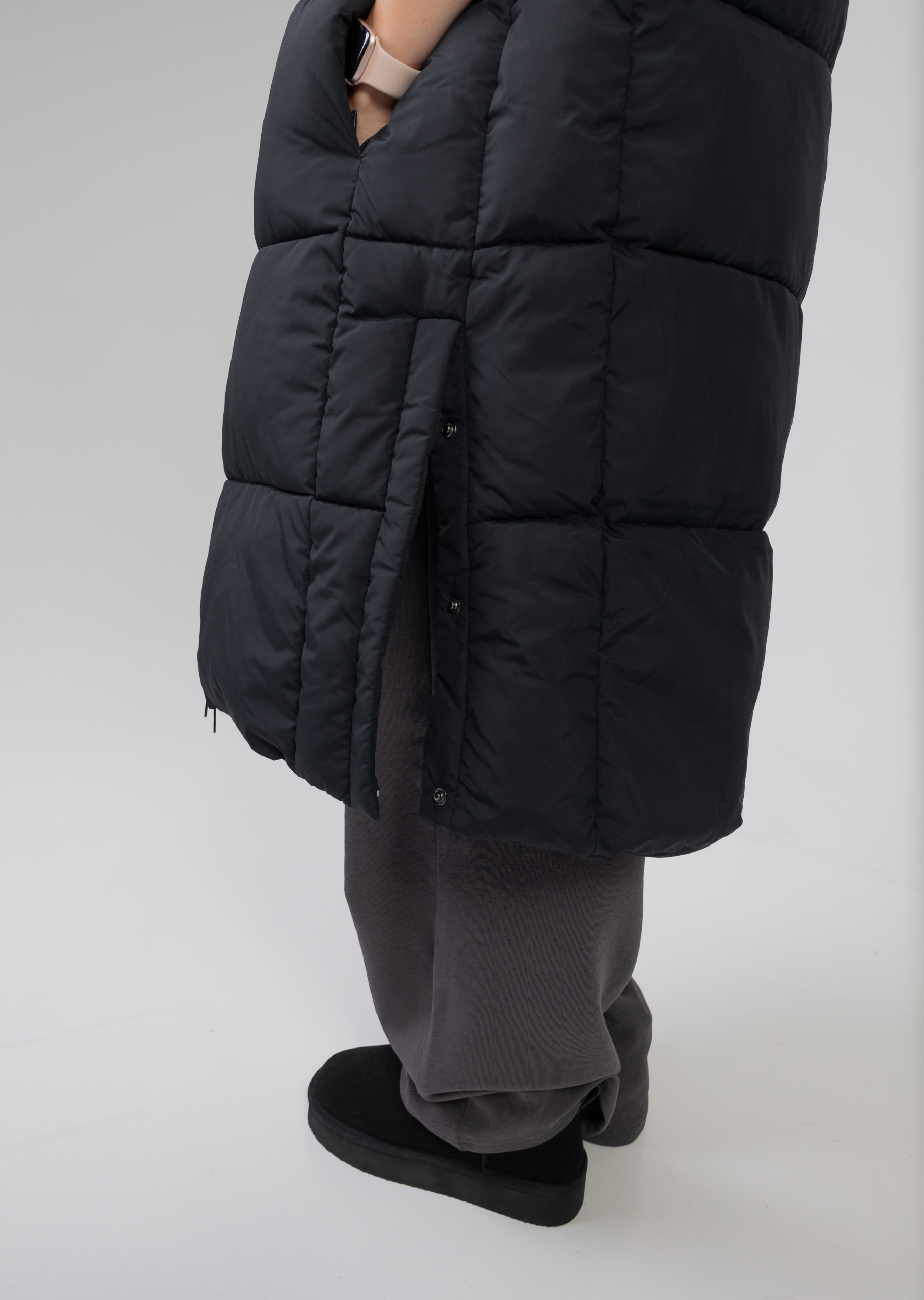 AW25SEPTBUMPROPUFFERCOATFROST-3jpg