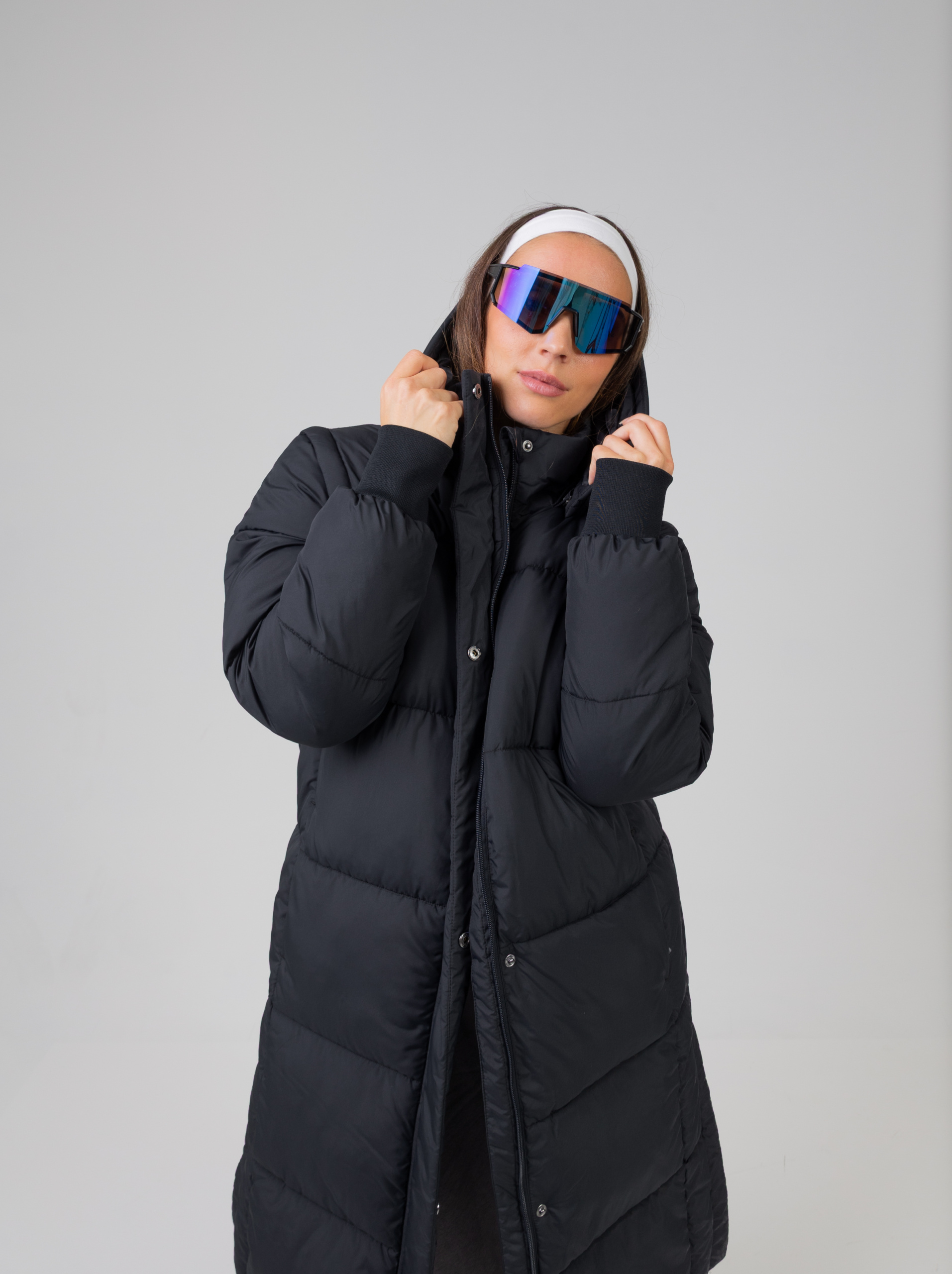 AW25SEPTBUMPROPUFFERCOATFROST-6jpg