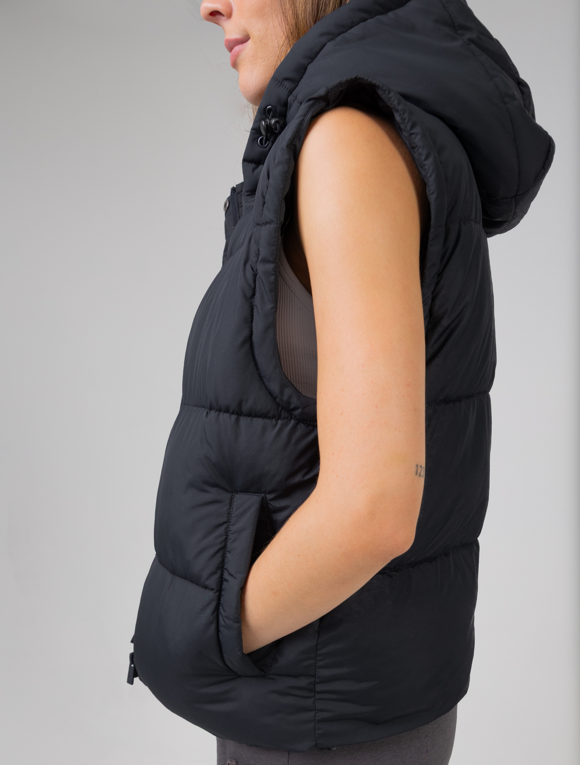 AW25SEPTBUMPROPUFFERJACKETFROST-2jpg