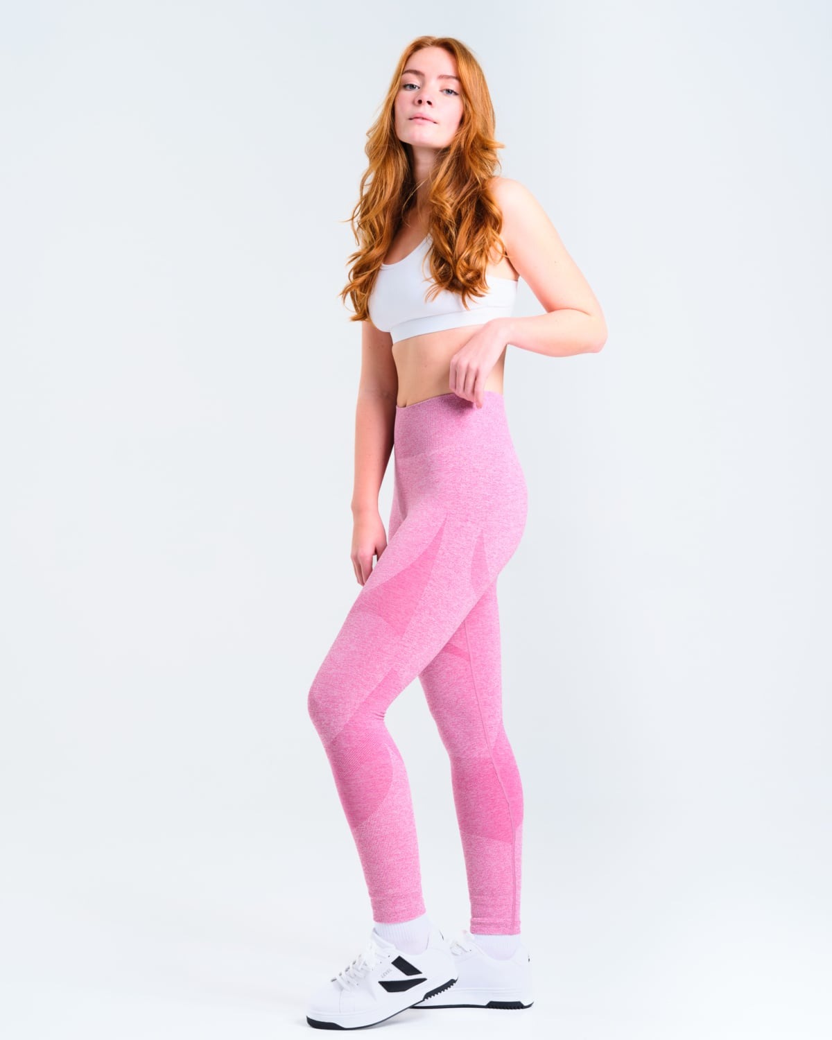 LEVITYSolarSeamlessTightsPinkVio2jpg