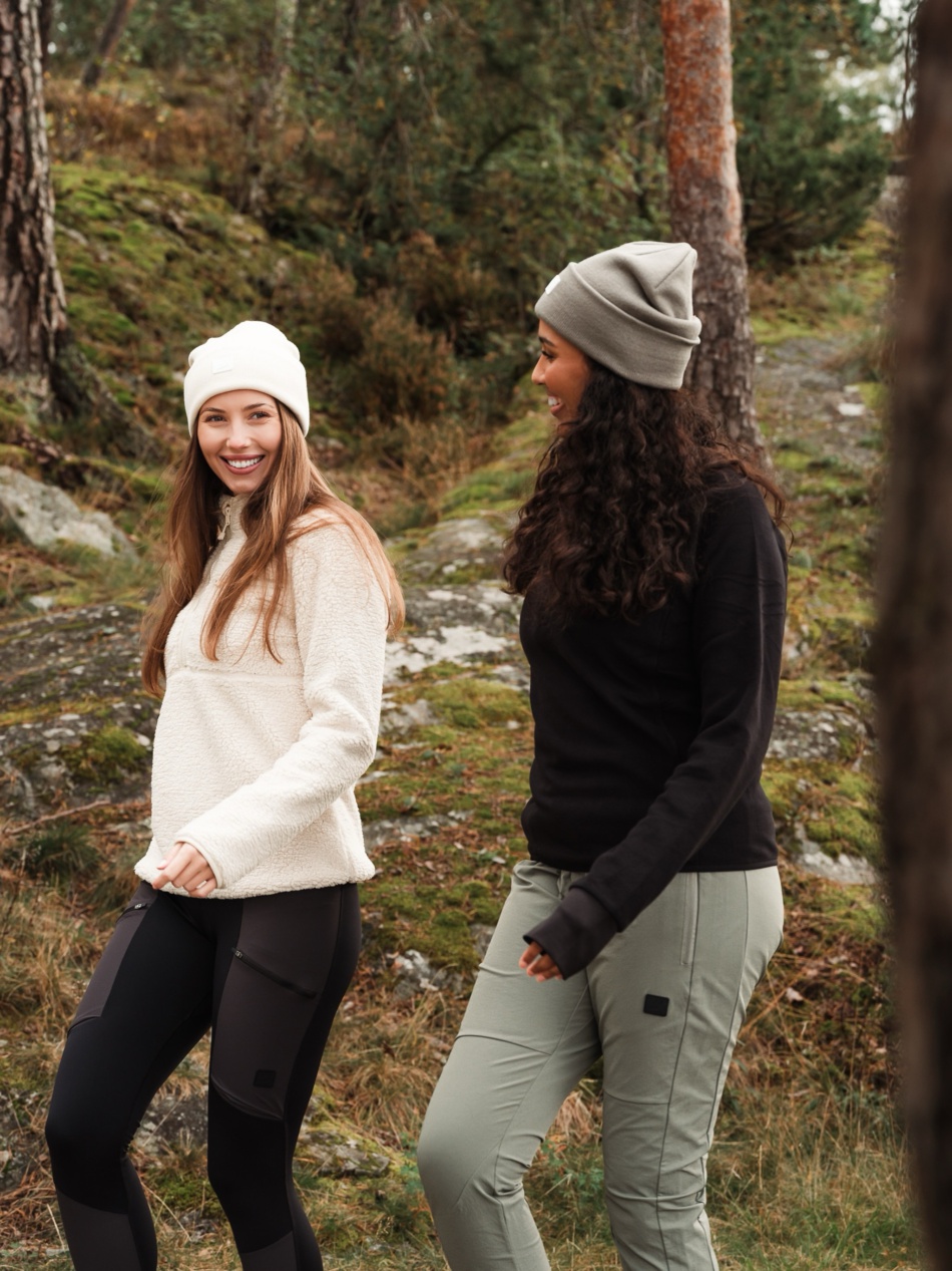 Kom deg ut i høstluften 🍂 Utnytt det fine været. Ta på deg en digg fleece, gode sko, ta med en venn og nyyyt 🤎
